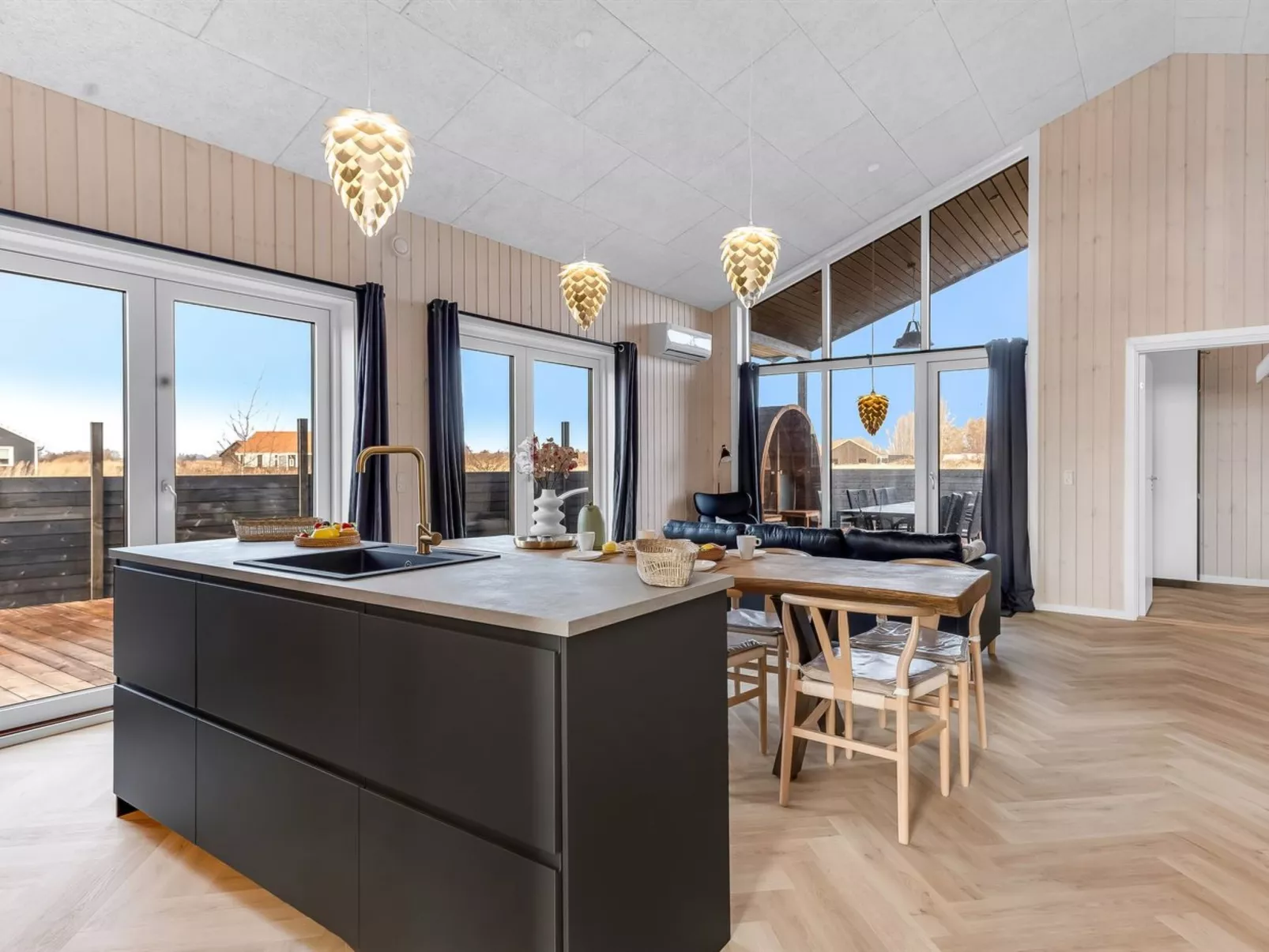 "Thorin" - 1.2km from the sea-Binnen