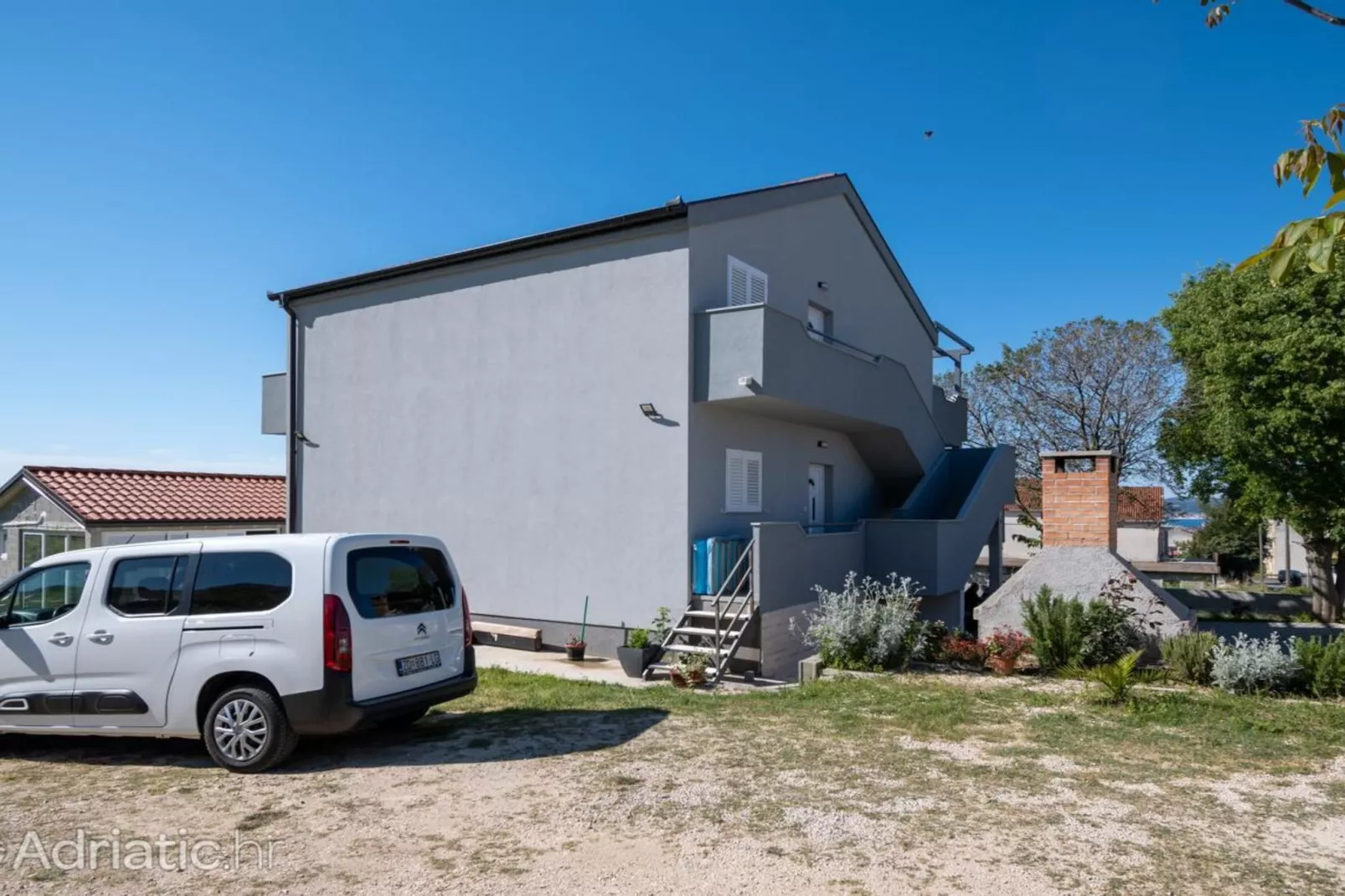 Panoramic View Apartment ILM-Parkeerplaats