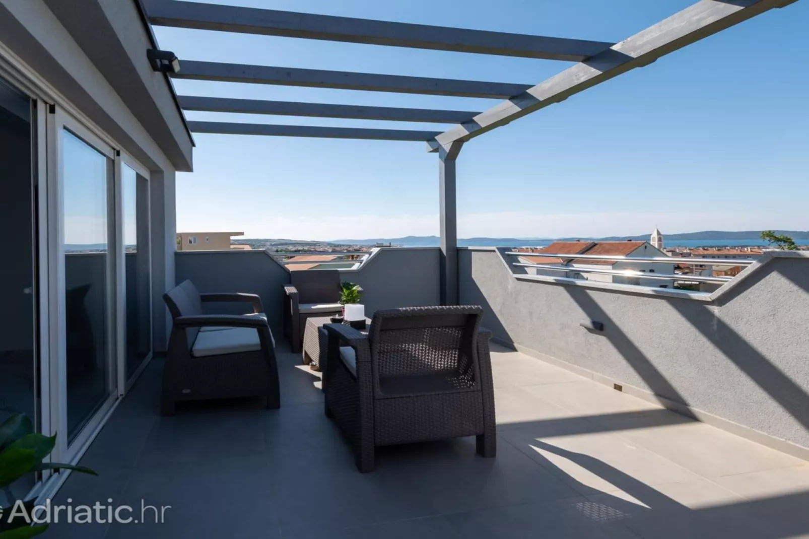 Panoramic View Apartment ILM-Terras