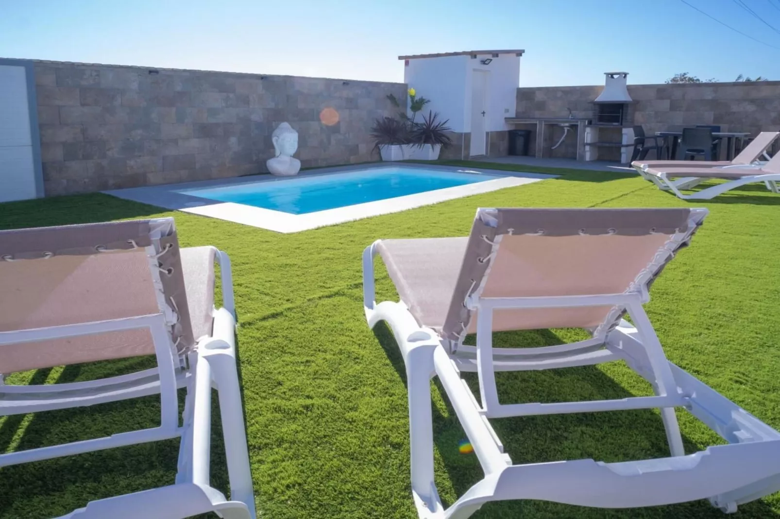 4676-+34696547830-Terrasbalkon