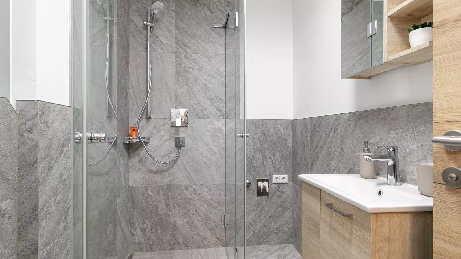 Tennerhof Apartments Top 1 und Top 2-Badkamer