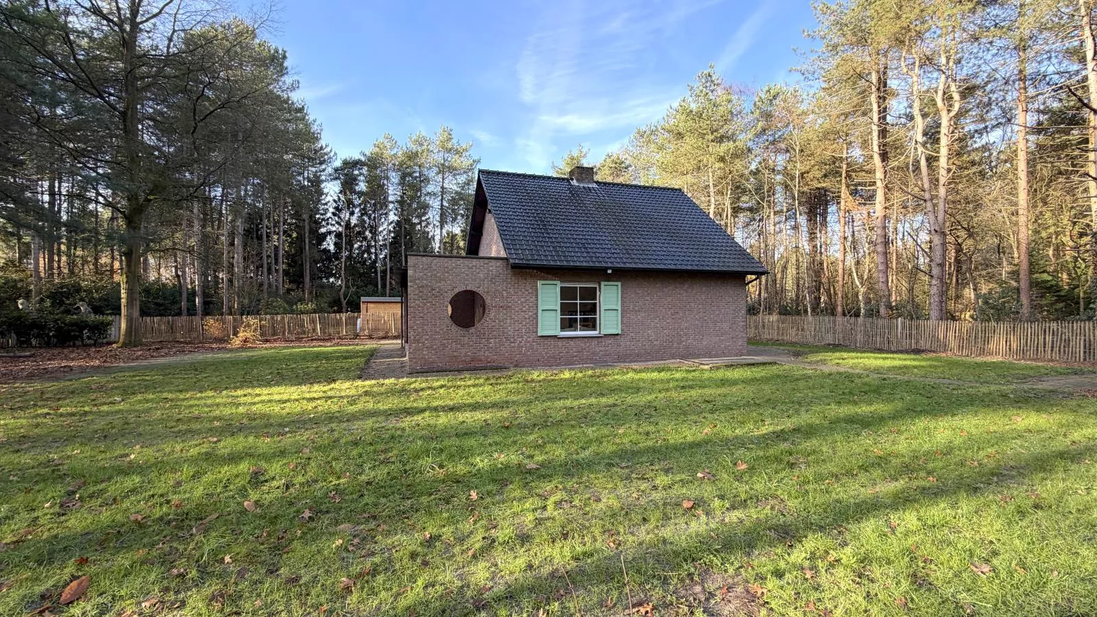 Lierelodge-Buitenkant zomer