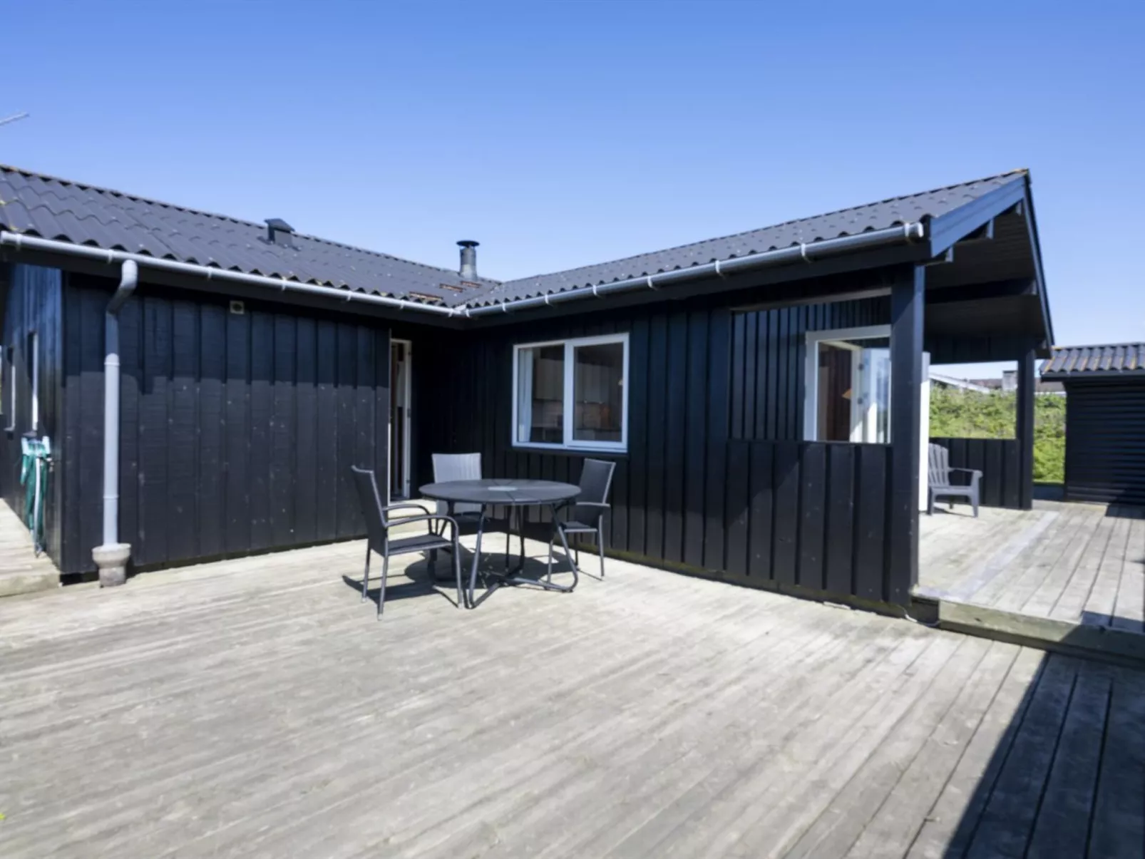 "Efra" - 400m from the sea-Buiten