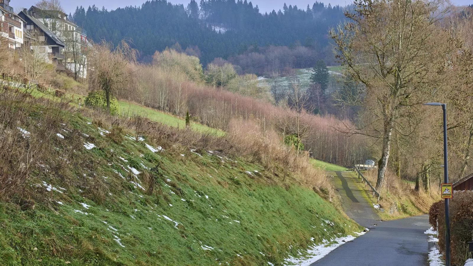 Kurhaus am Nordenau-Gebied winter 1km