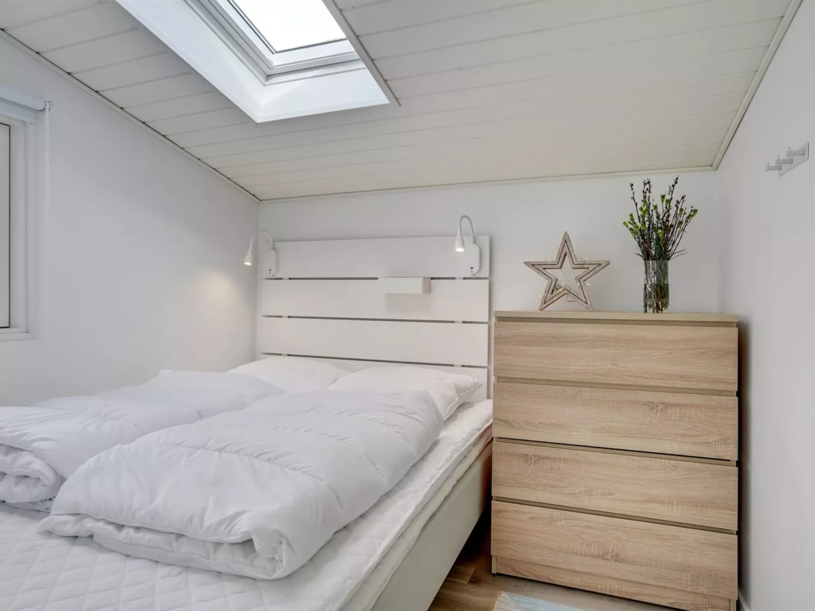 "Helmina" - 125m from the sea-Binnen