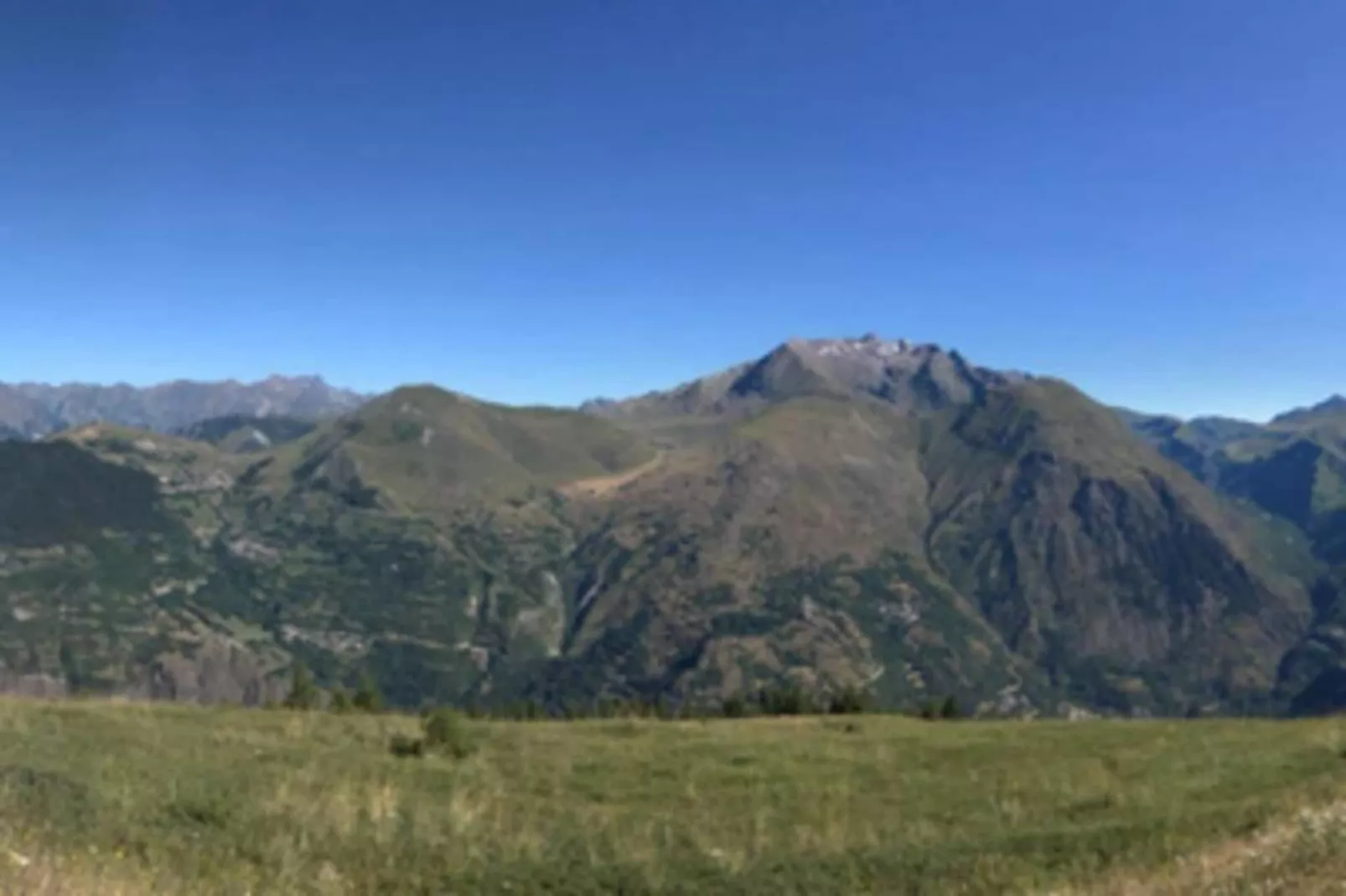 Balcons des Pistes C N°326 - 4P6-Gebieden zomer 20km