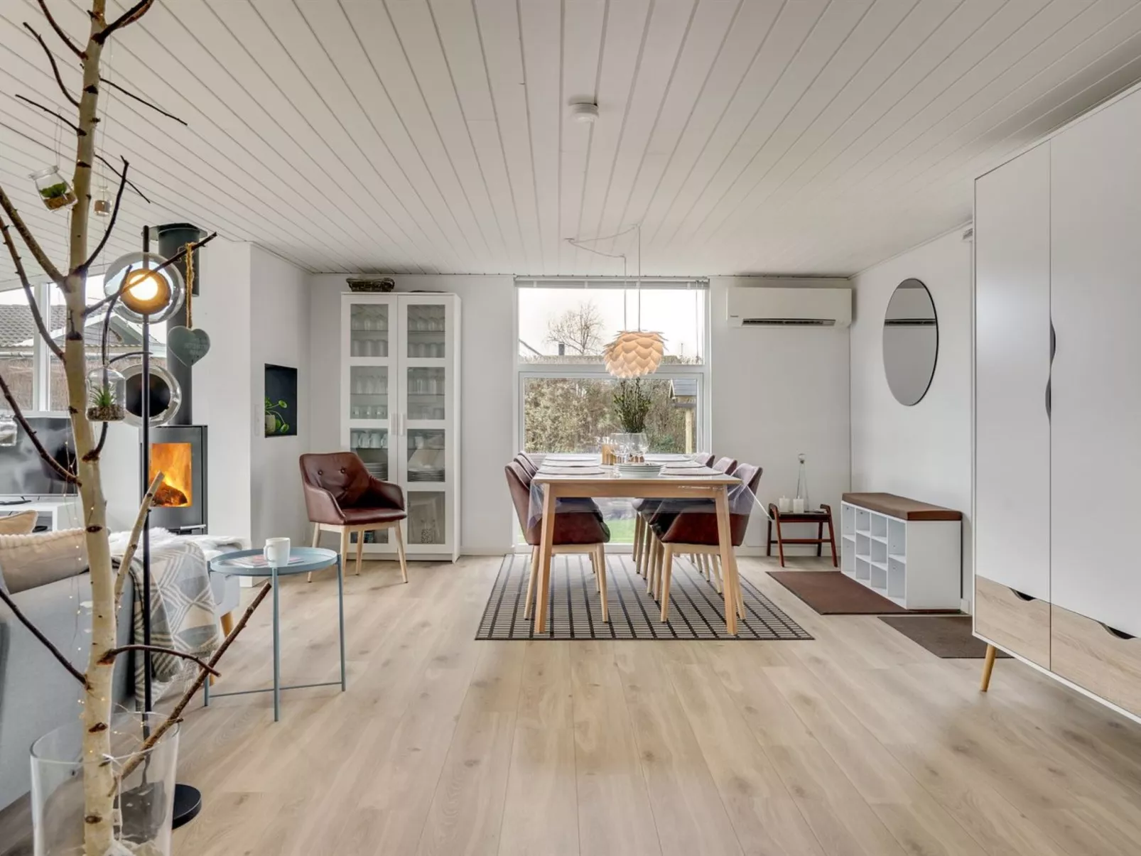 "Helmina" - 125m from the sea-Binnen