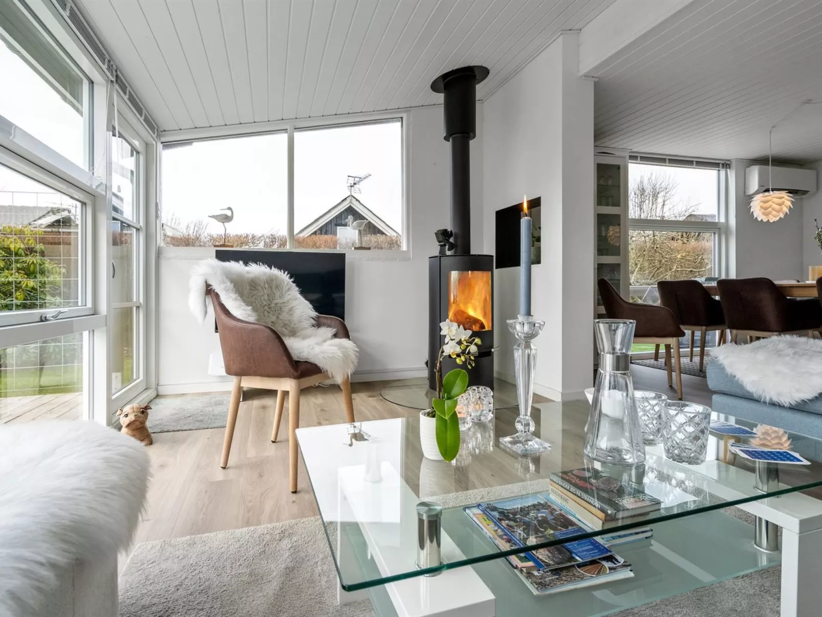 "Helmina" - 125m from the sea-Binnen