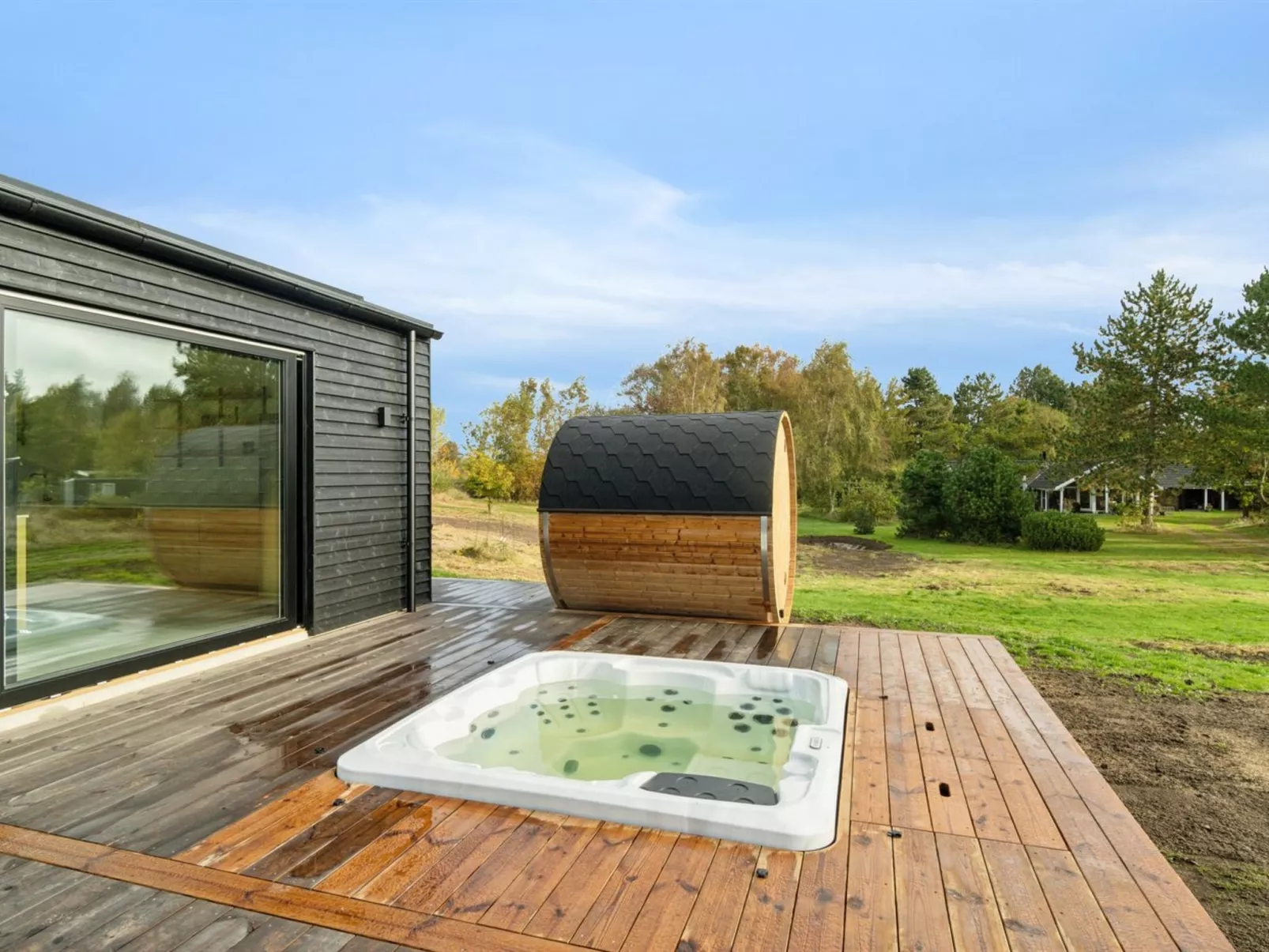 "Antomine" - 150m from the sea-Binnen