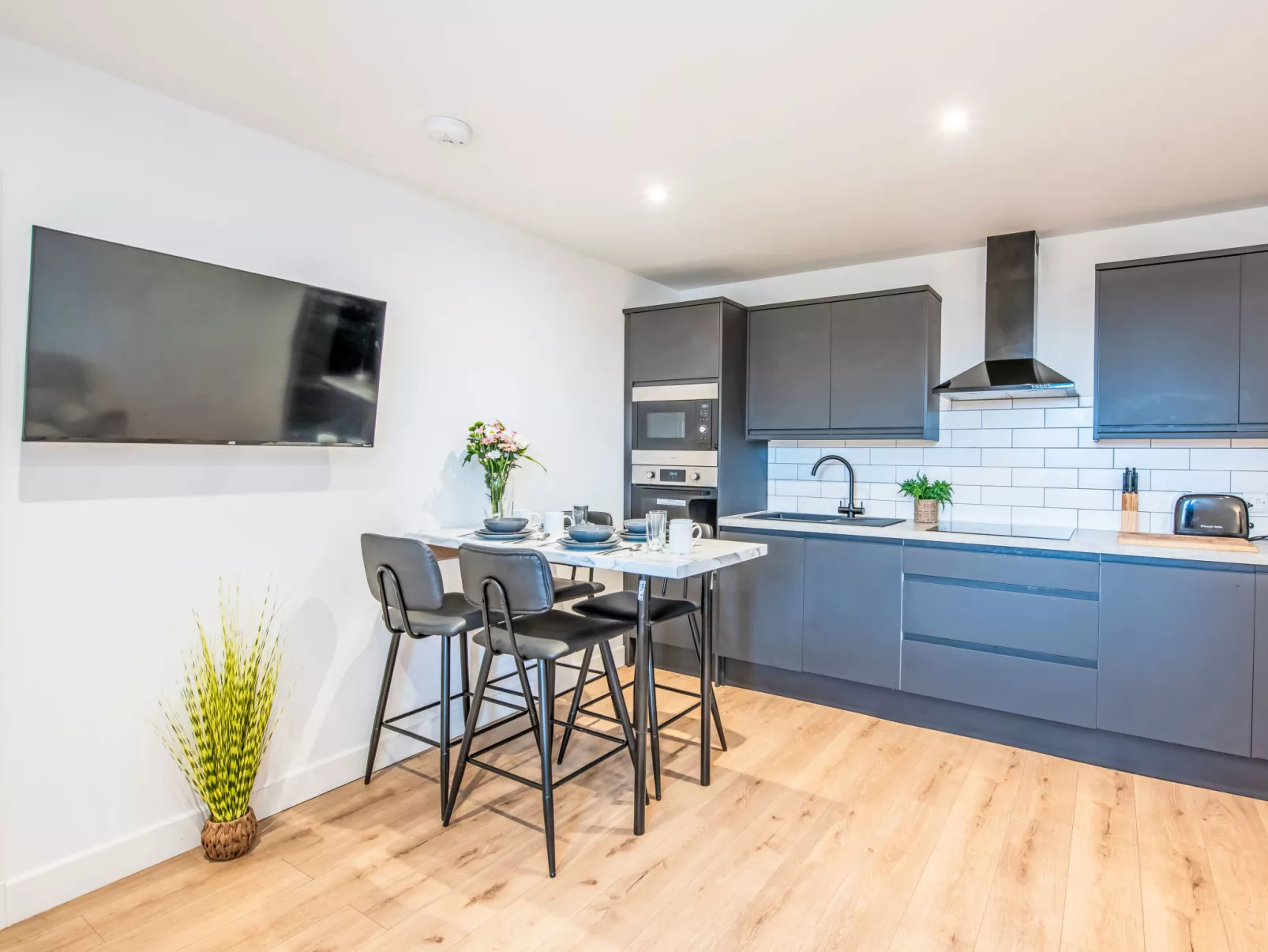 Fishertown Apartment 1st Floor-Binnen