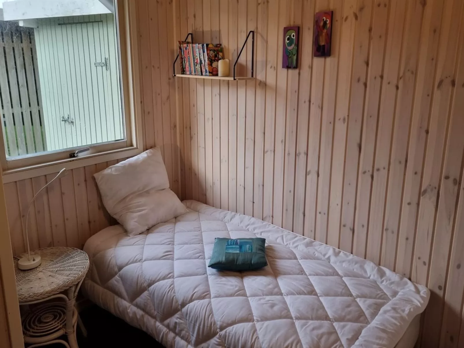 "Assarina" - 15m from the sea-Binnen