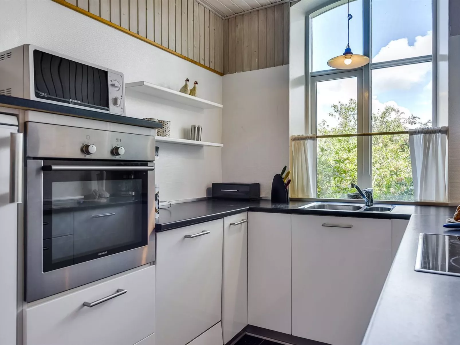 "Styrkar" - 4km from the sea-Binnen