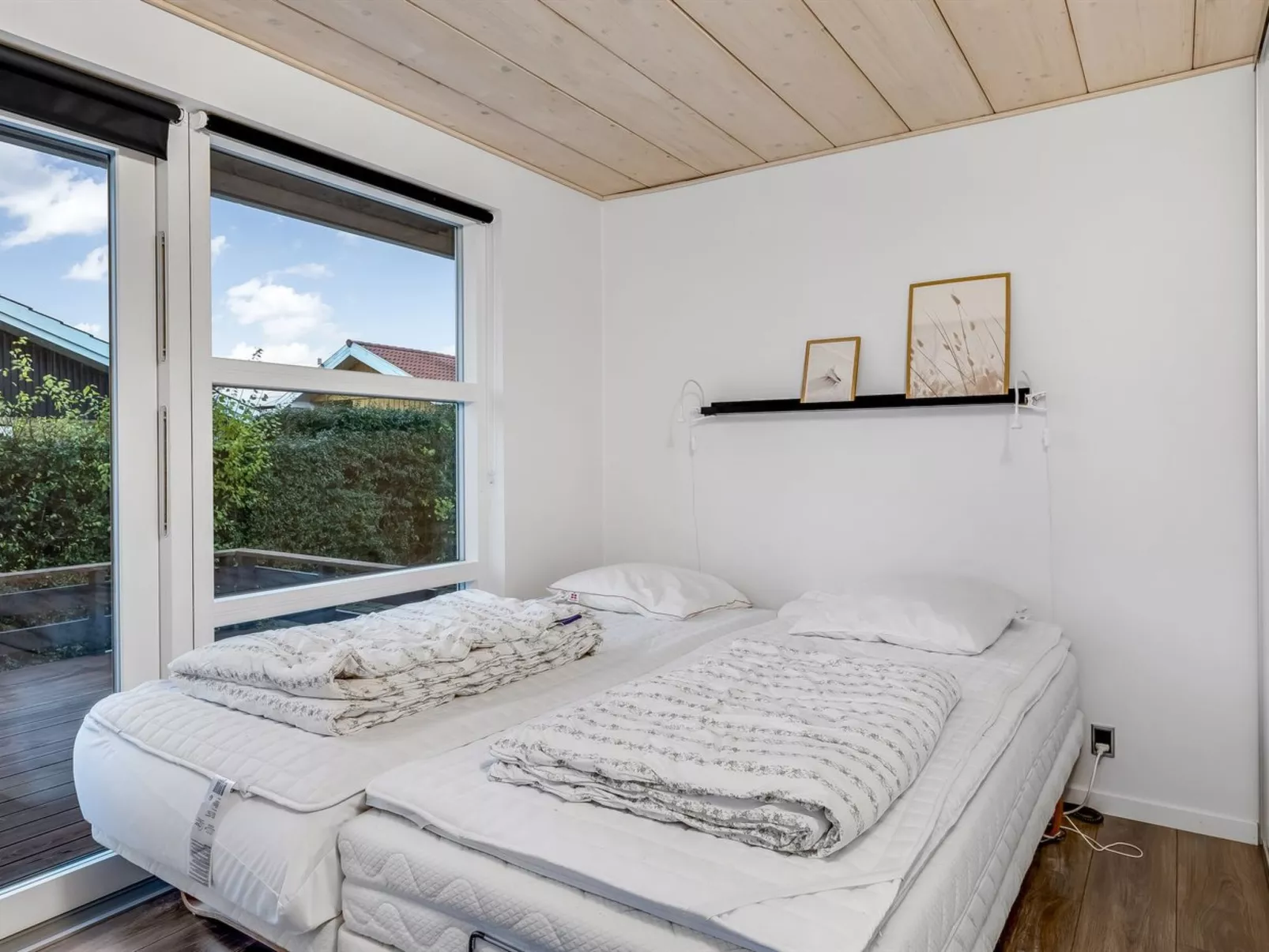 "Bundi" - 25m from the sea-Binnen