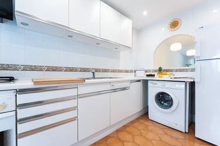 CT 286 - Faro's Marbella Apartment - Monte Paraiso-Keuken