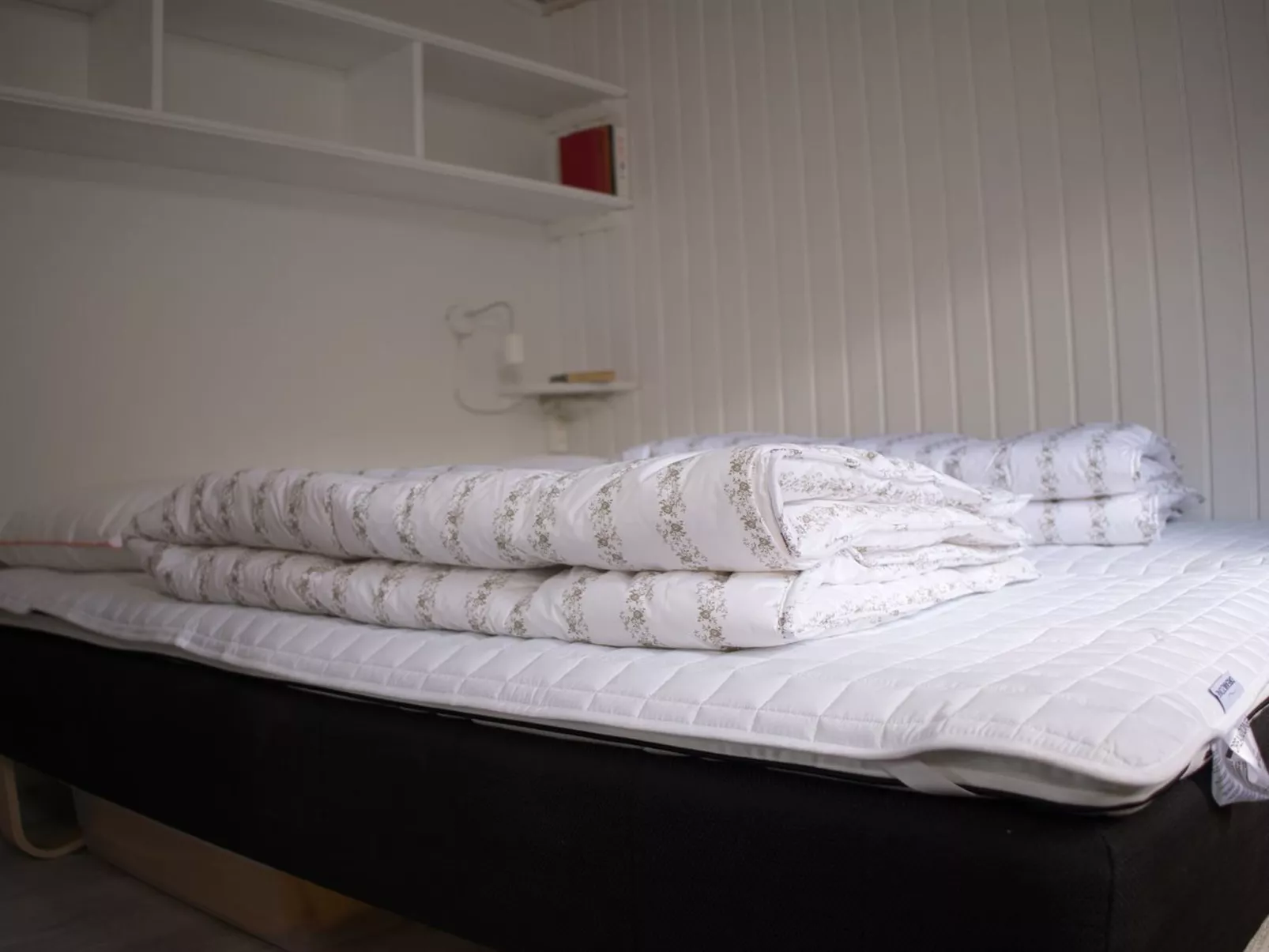 "Hilde" - 75m from the sea-Binnen