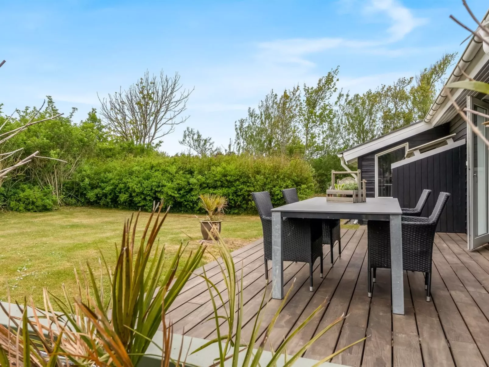 "Ensio" - 1.2km from the sea-Buiten