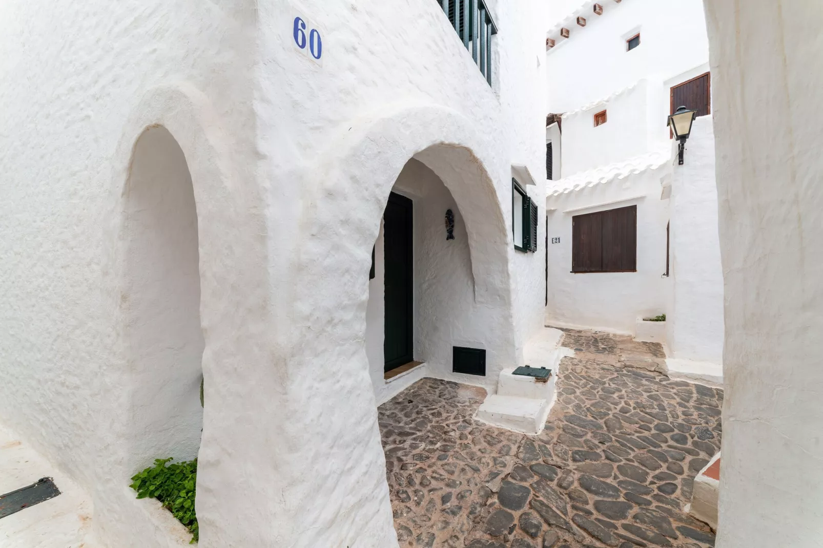 Binibeca Vell IV-Buitenkant zomer