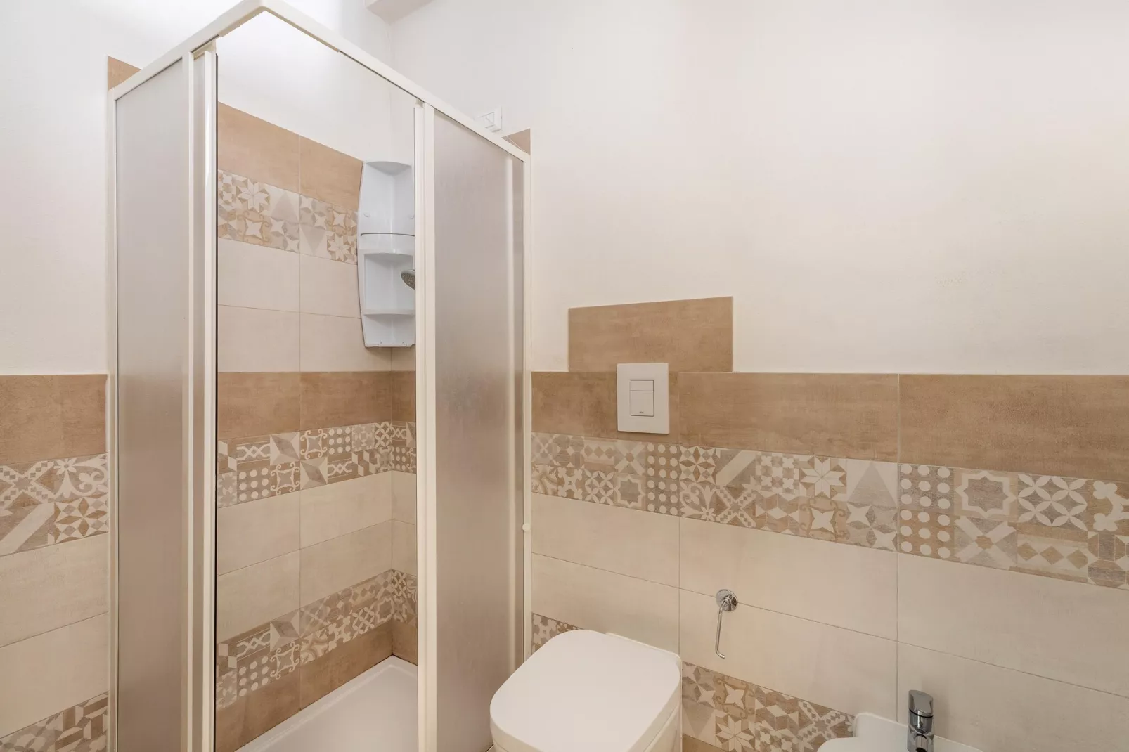 BILO 1 CARLO ALBERTO 1P-Badkamer