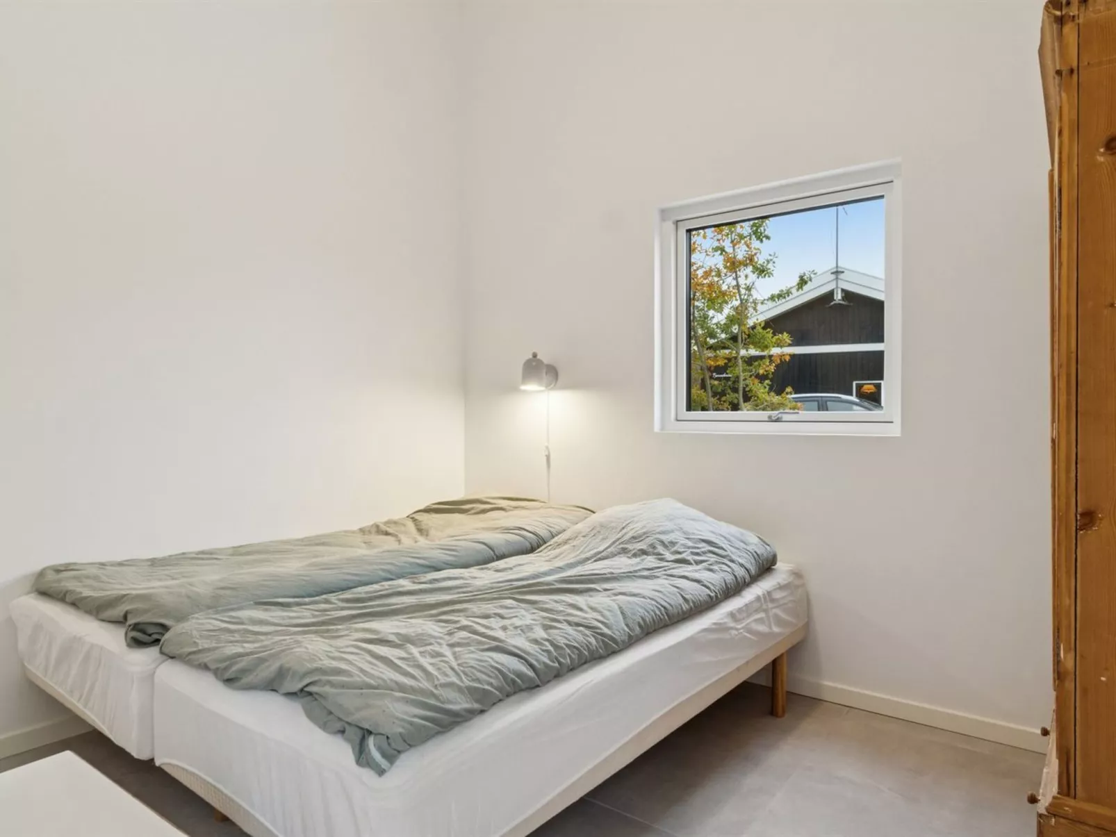 "Antomine" - 150m from the sea-Binnen