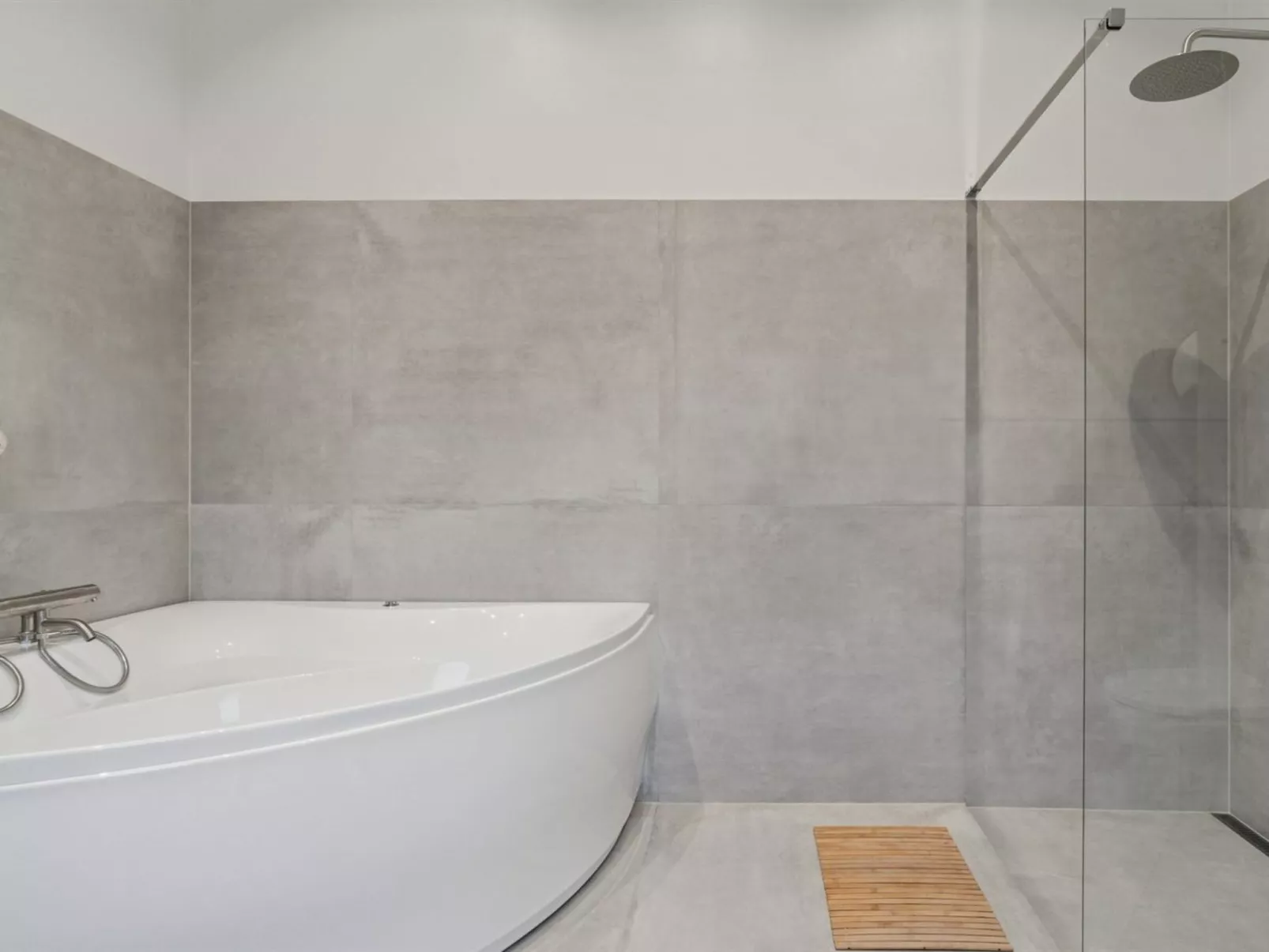 "Antomine" - 150m from the sea-Binnen