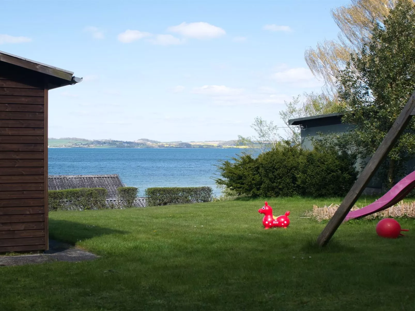 "Hilde" - 75m from the sea-Buiten