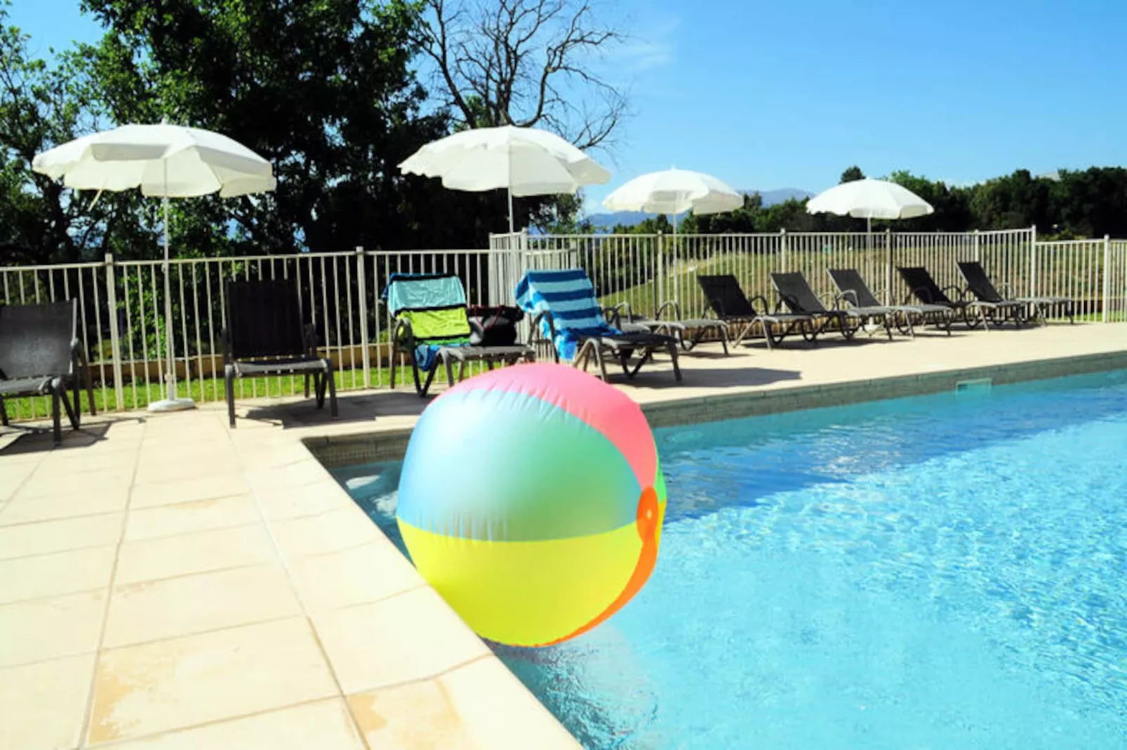 Néméa Appart'Hôtel Green Side