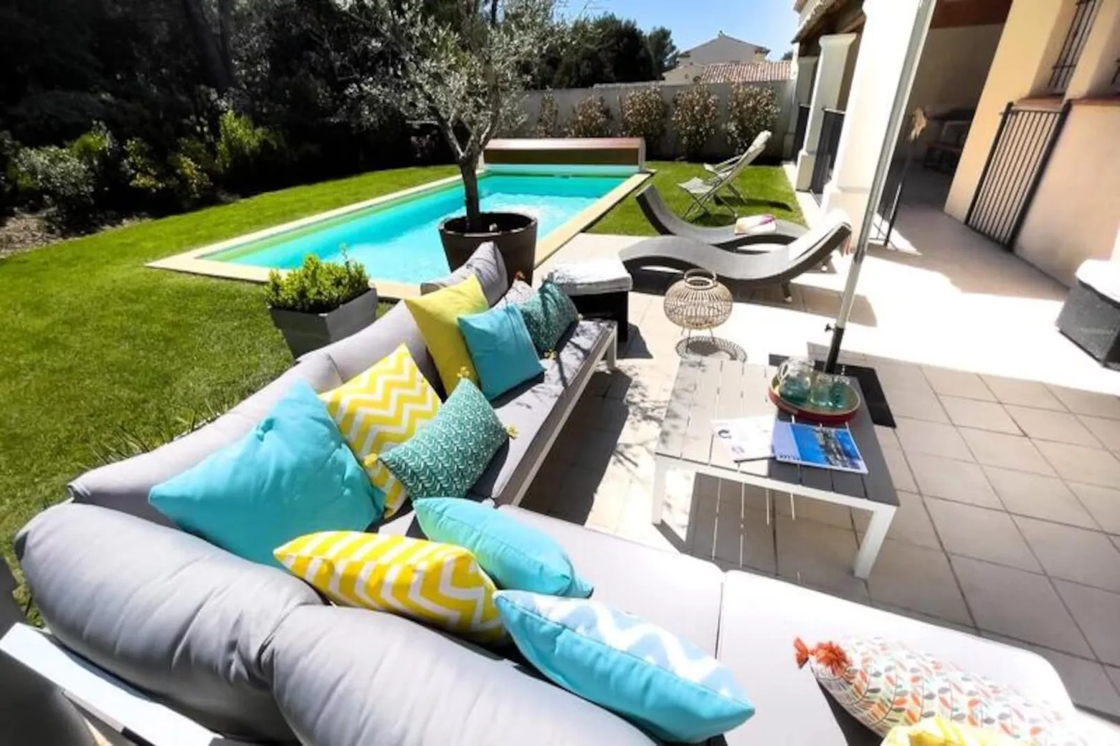 Ma Villa En Provence, Villa De Standing Et Piscine, Domaine De Pont-royal