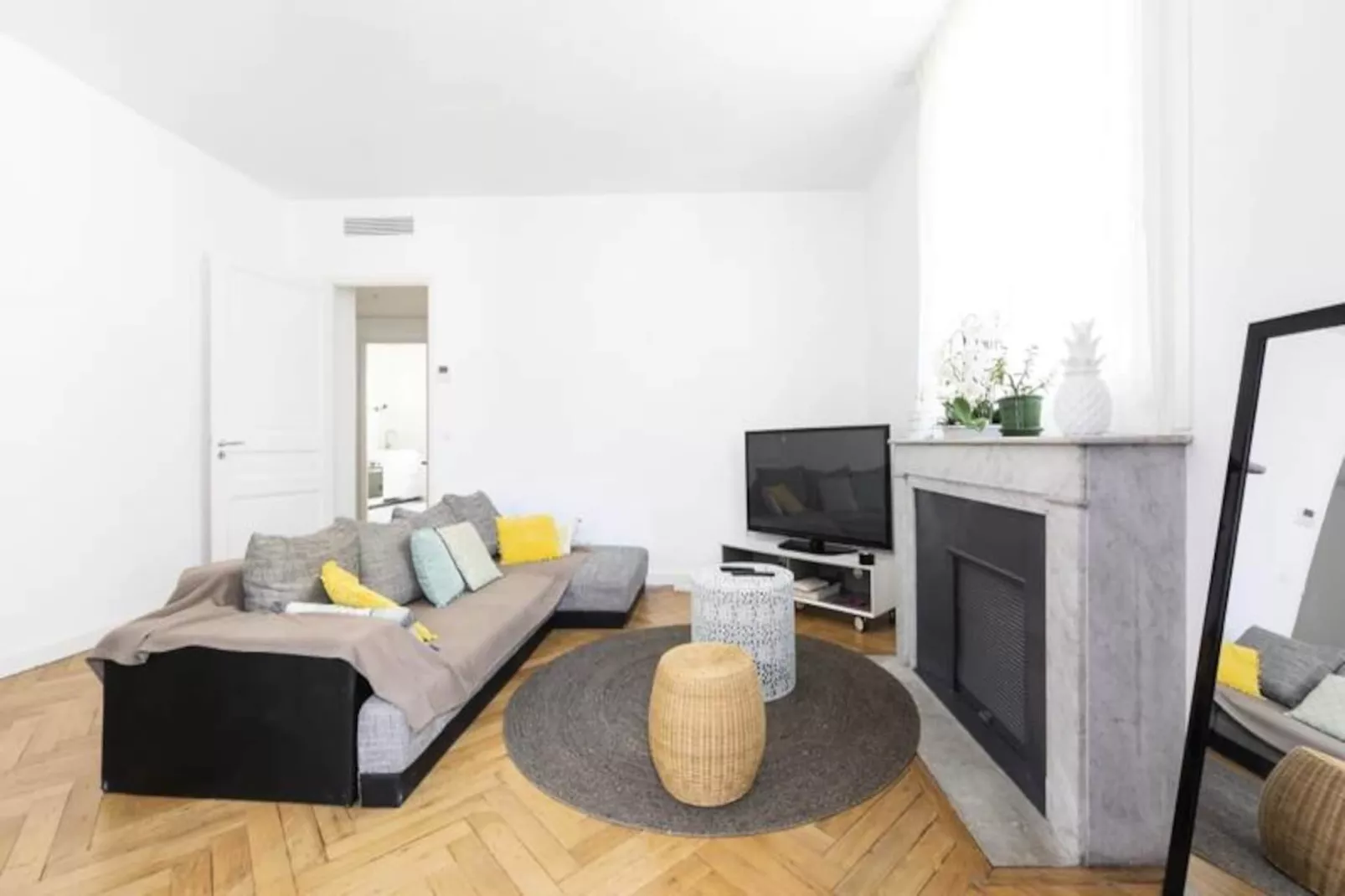 Résidence Appartement Moderne De 90 M2 Dans La Rue D'antibes & Croisette &agrave; 200 Metres