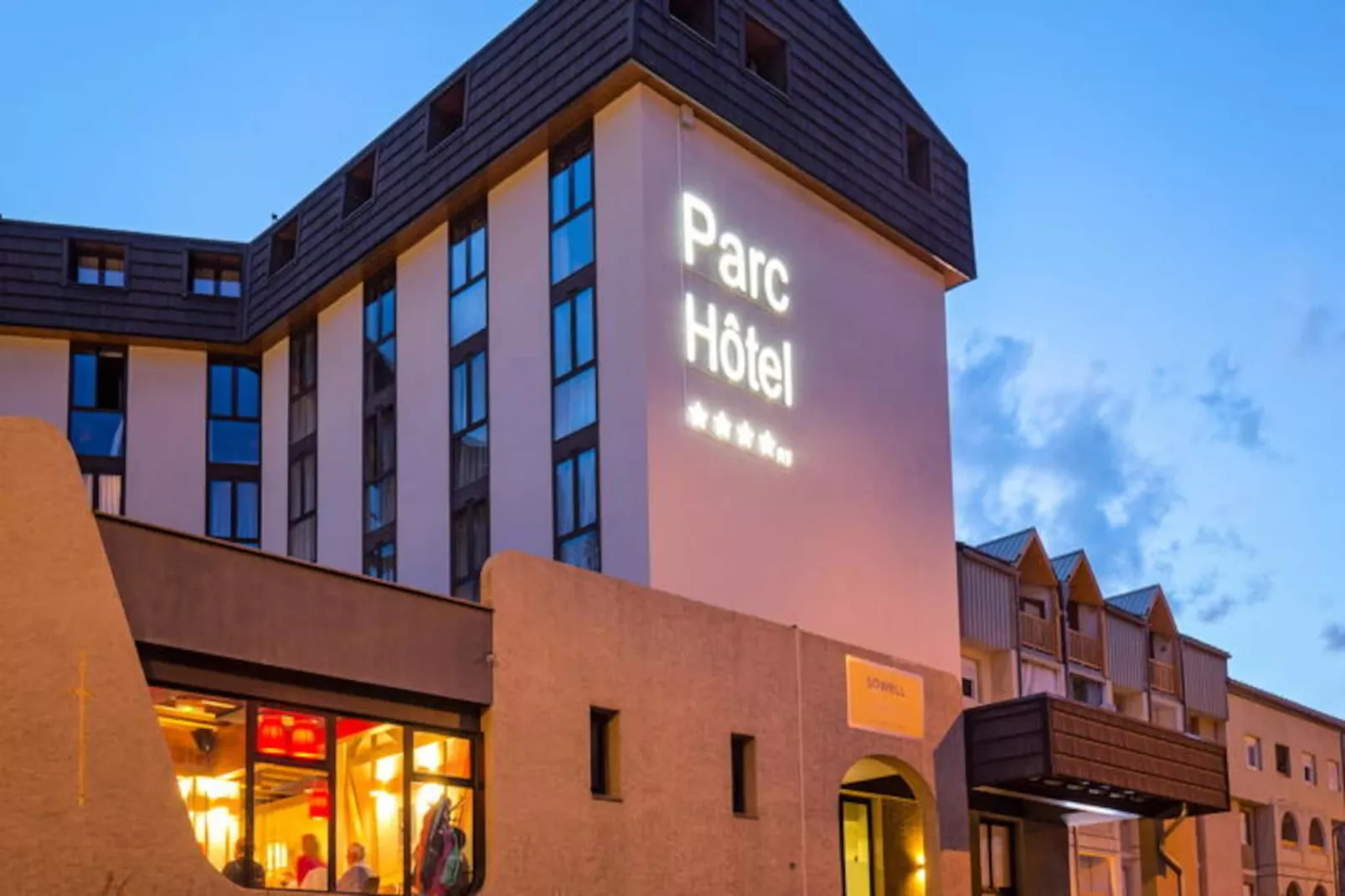 SOWELL HÔTELS Le Parc & SPA****