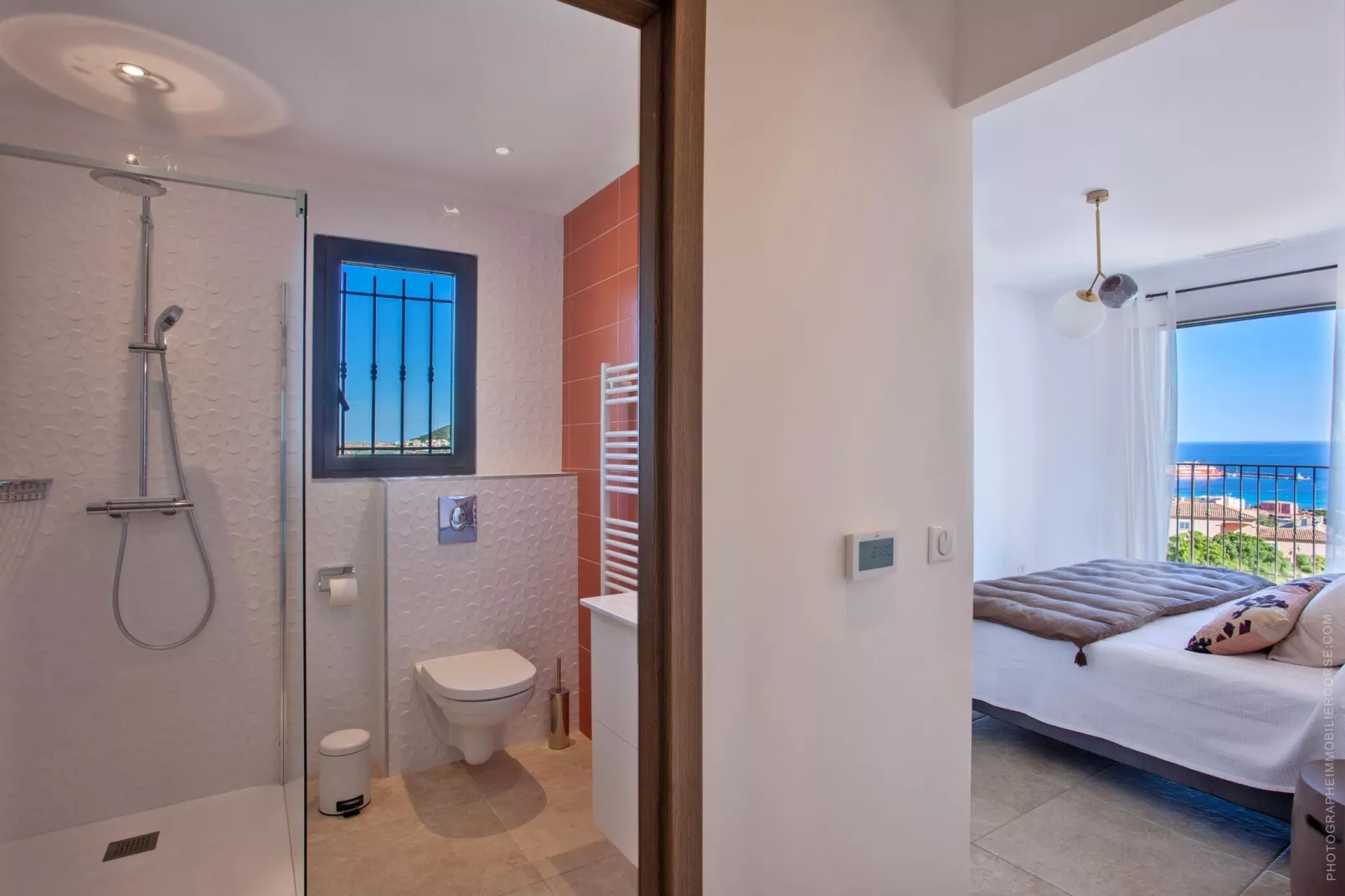 Superbe villa 8 personnes avec piscine et vue mer-Badkamer
