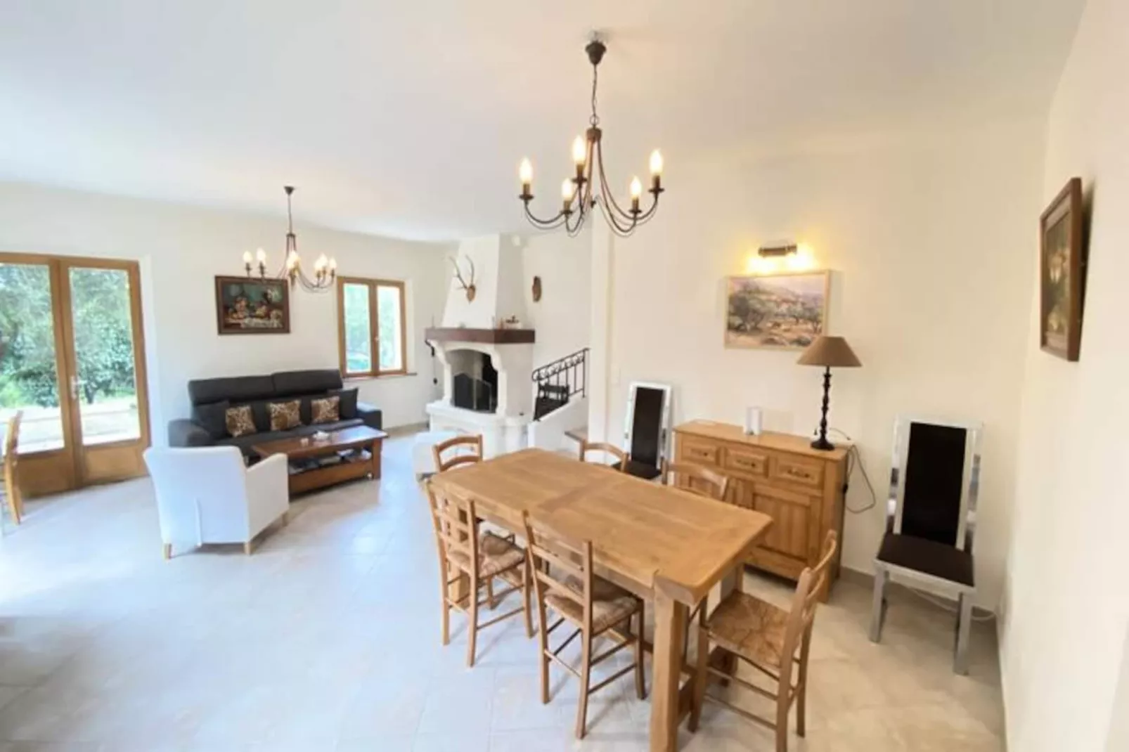 06cb : Jolie Maison De Campagne Pour 8