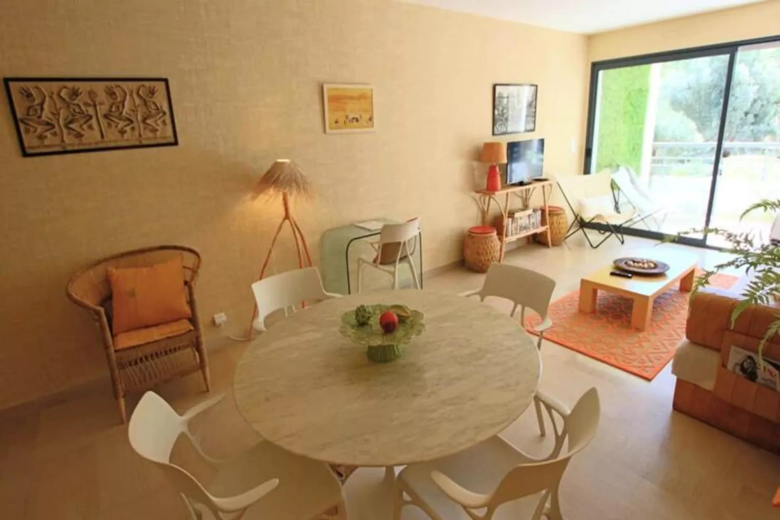 Résidence Appartement R&eacute;nov&eacute; Avec 2 Chambres & Salle De Bain &agrave; La D&eacute;coration Raffin&eacute;e