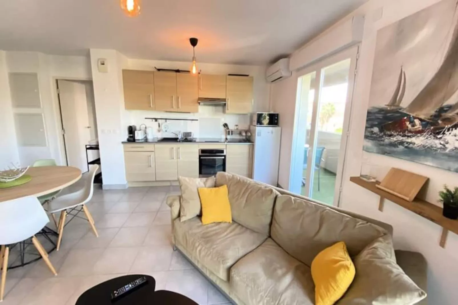 06ch : Beau T3 Avec Terrasse - 300m Parc Exflora