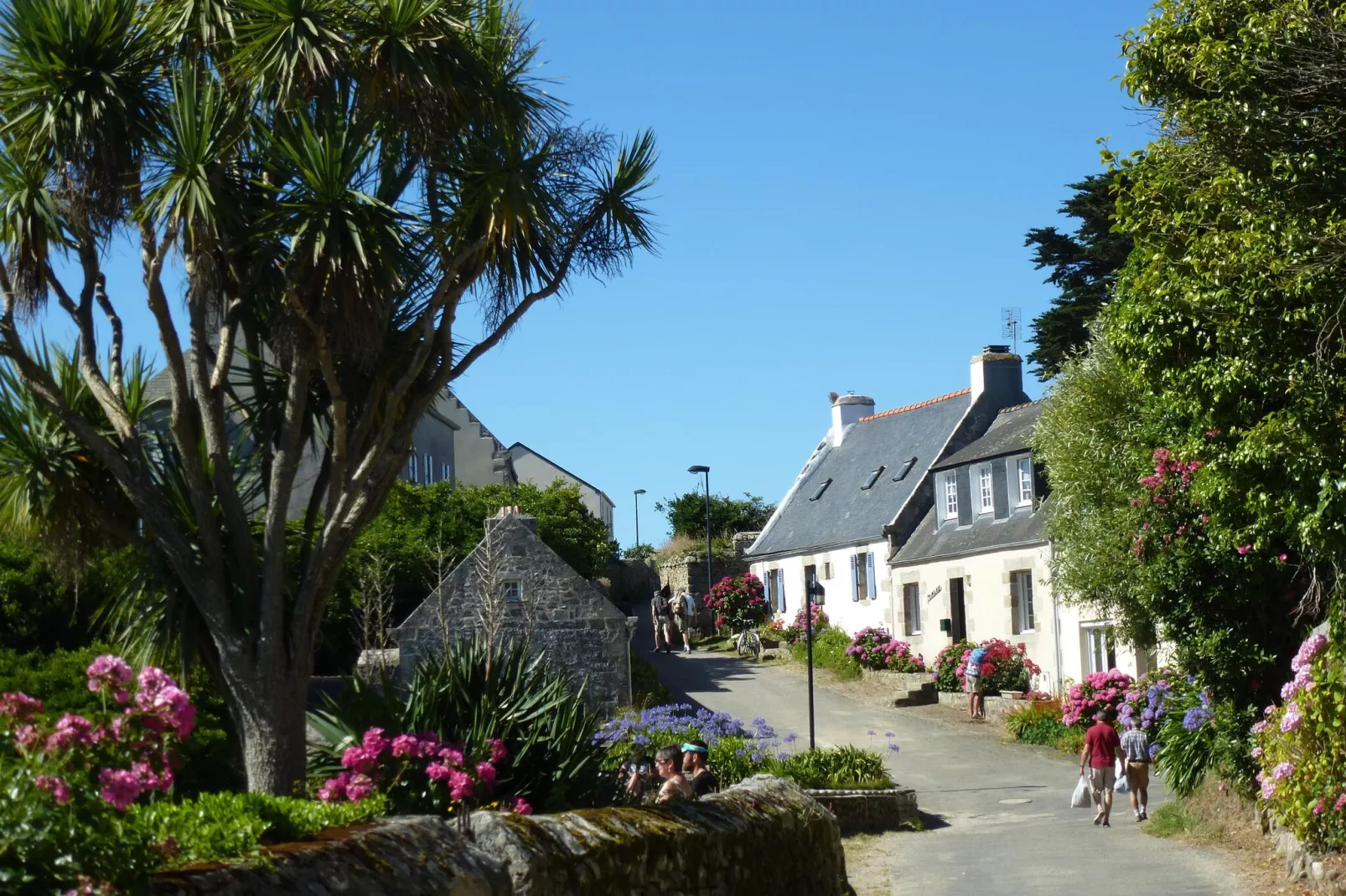 Between land and sea holiday home in the hinterland of the bay of Morlaix-Gebieden zomer 20km
