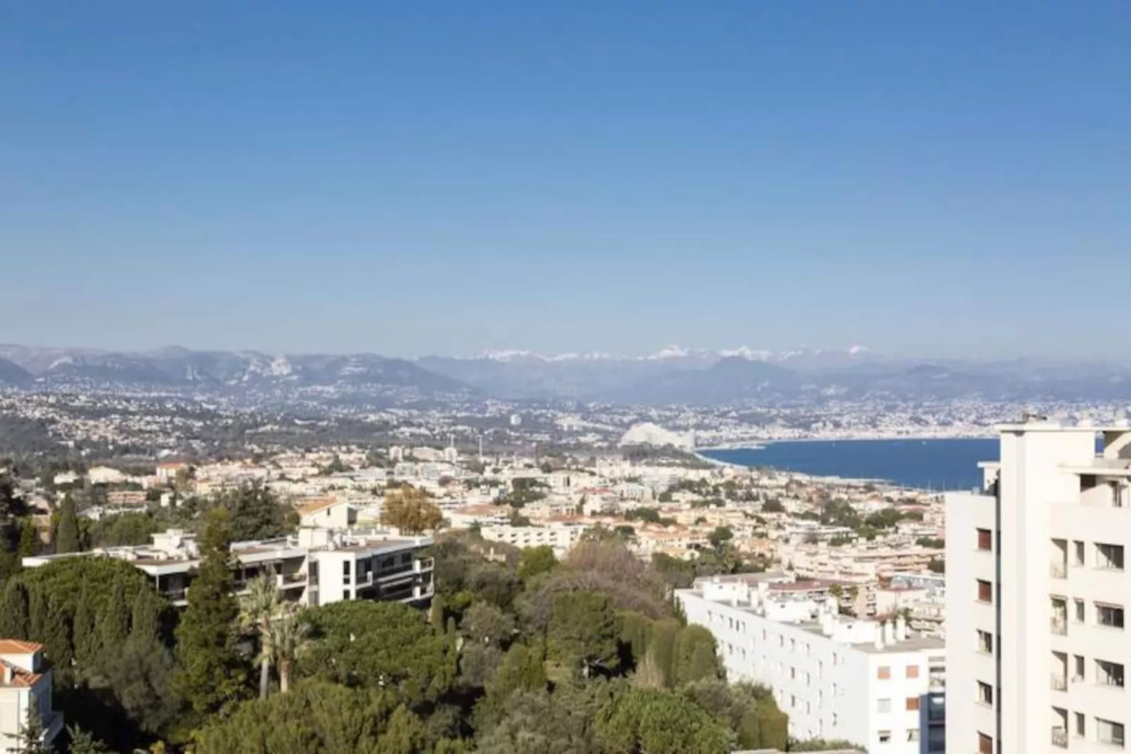 Résidence Bnb Renting 3 Pi&egrave;ces Avec Une Vue &agrave; Couper Le Souffle &agrave; Antibes !