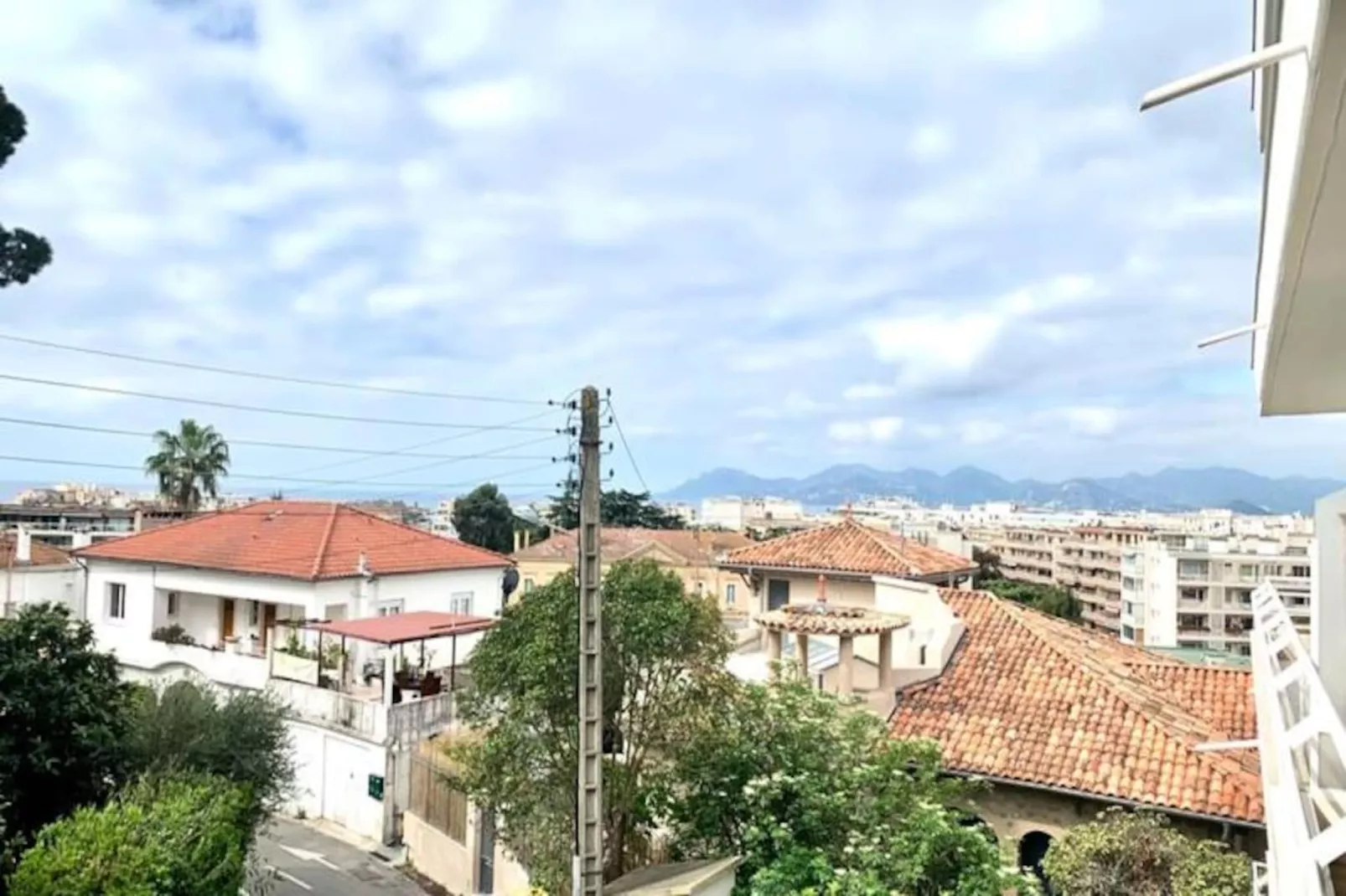 Résidence Studio De 35m² Très Proche De La Croisette