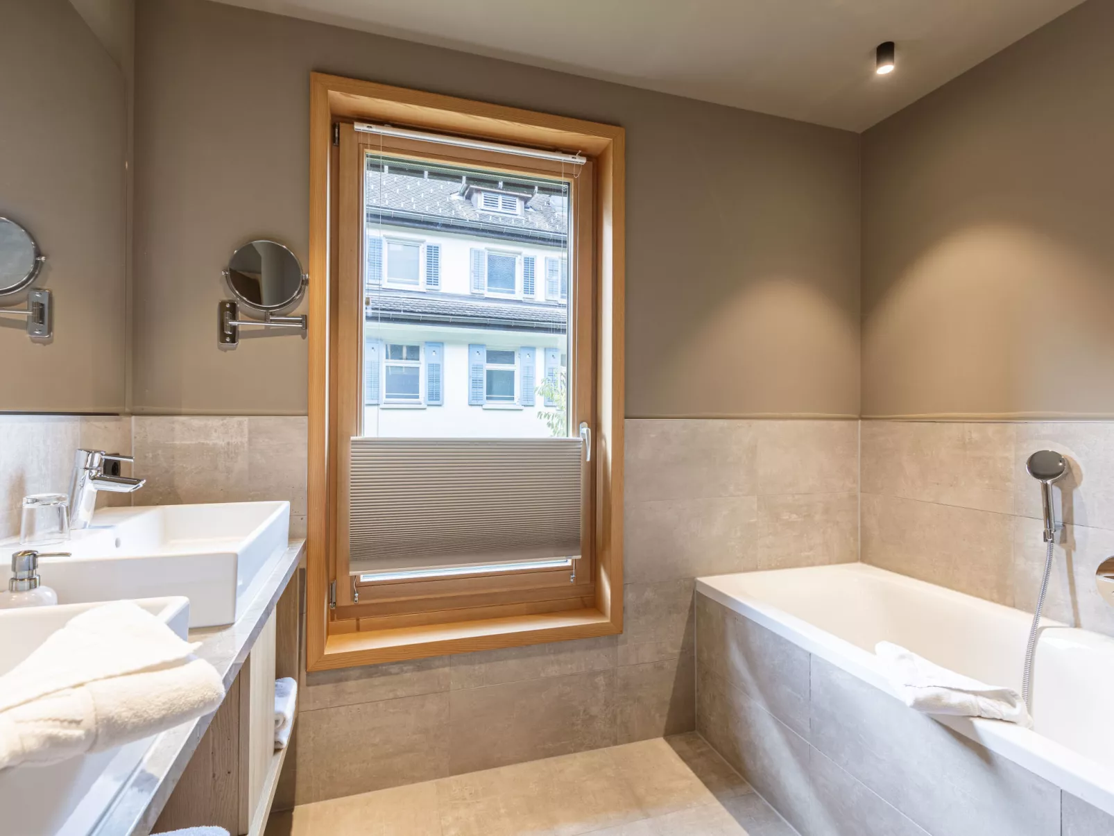 Superior mit 2SZ für 4 Personen-Binnen