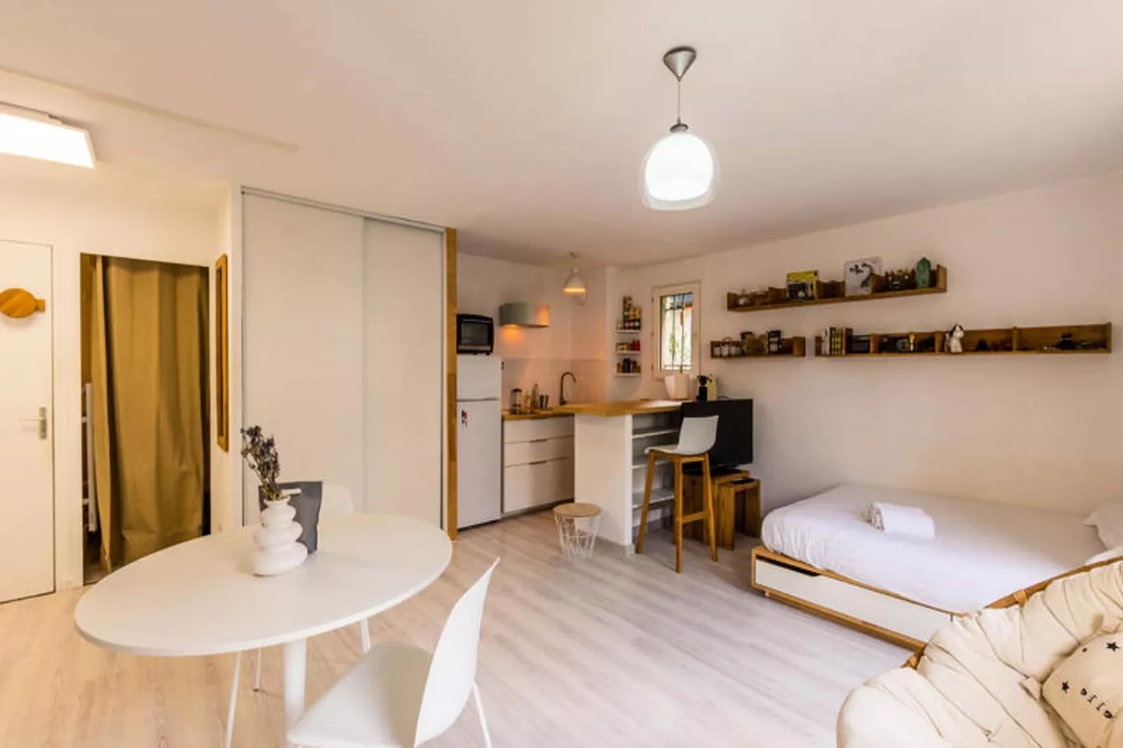 Studio à Montpellier-Eetkamer