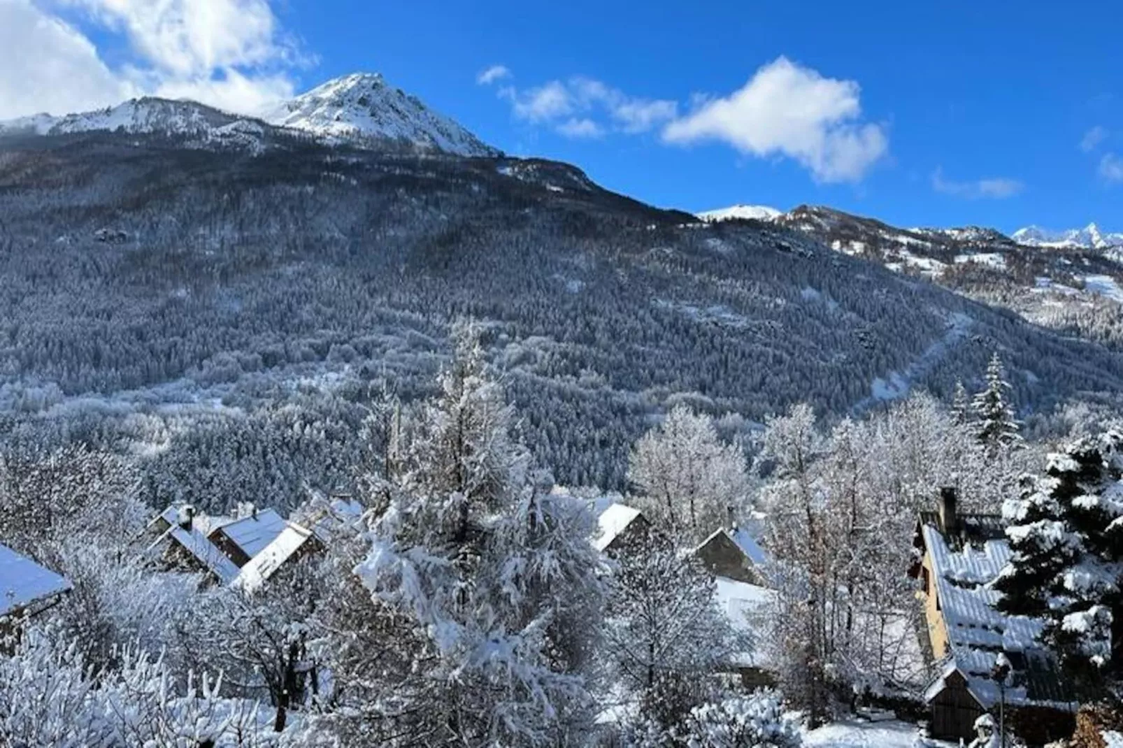 Résidence Maison De Pays La Villette-Image-tags.