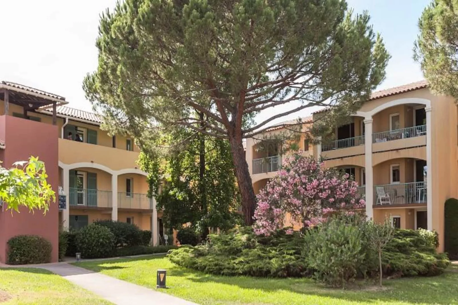 Résidence Les Rives de Cannes Mandelieu - maeva Home-Image-tags.