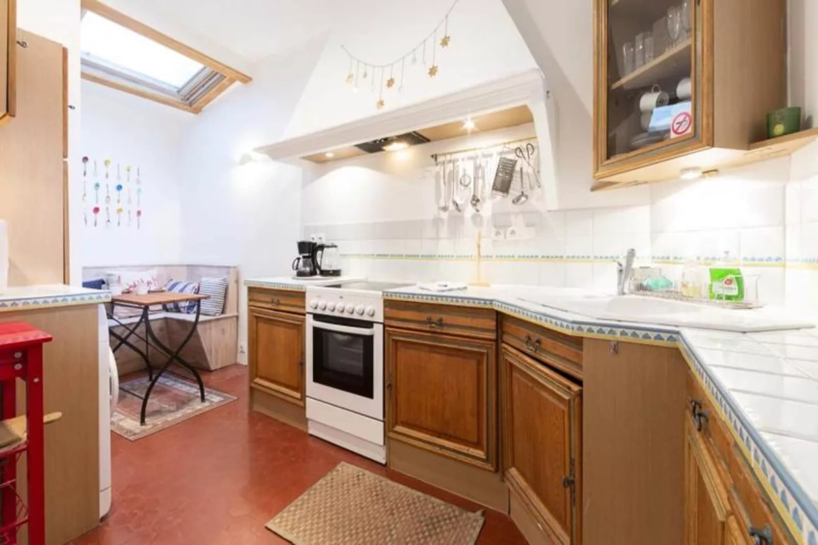 Résidence Bnb Renting Grand Studio Au C&oelig;ur De Cannes, Quartier De La Vieille Ville !-Buitenkant zomer