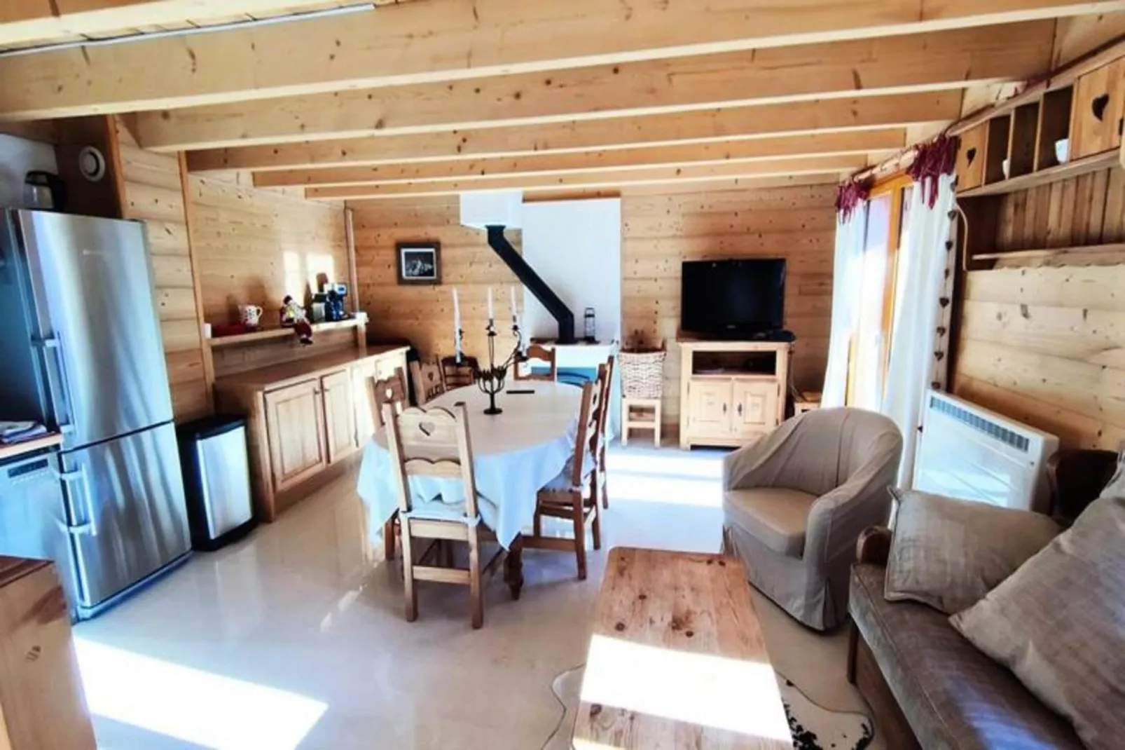 Chalet Mercantour 45-Eetkamer
