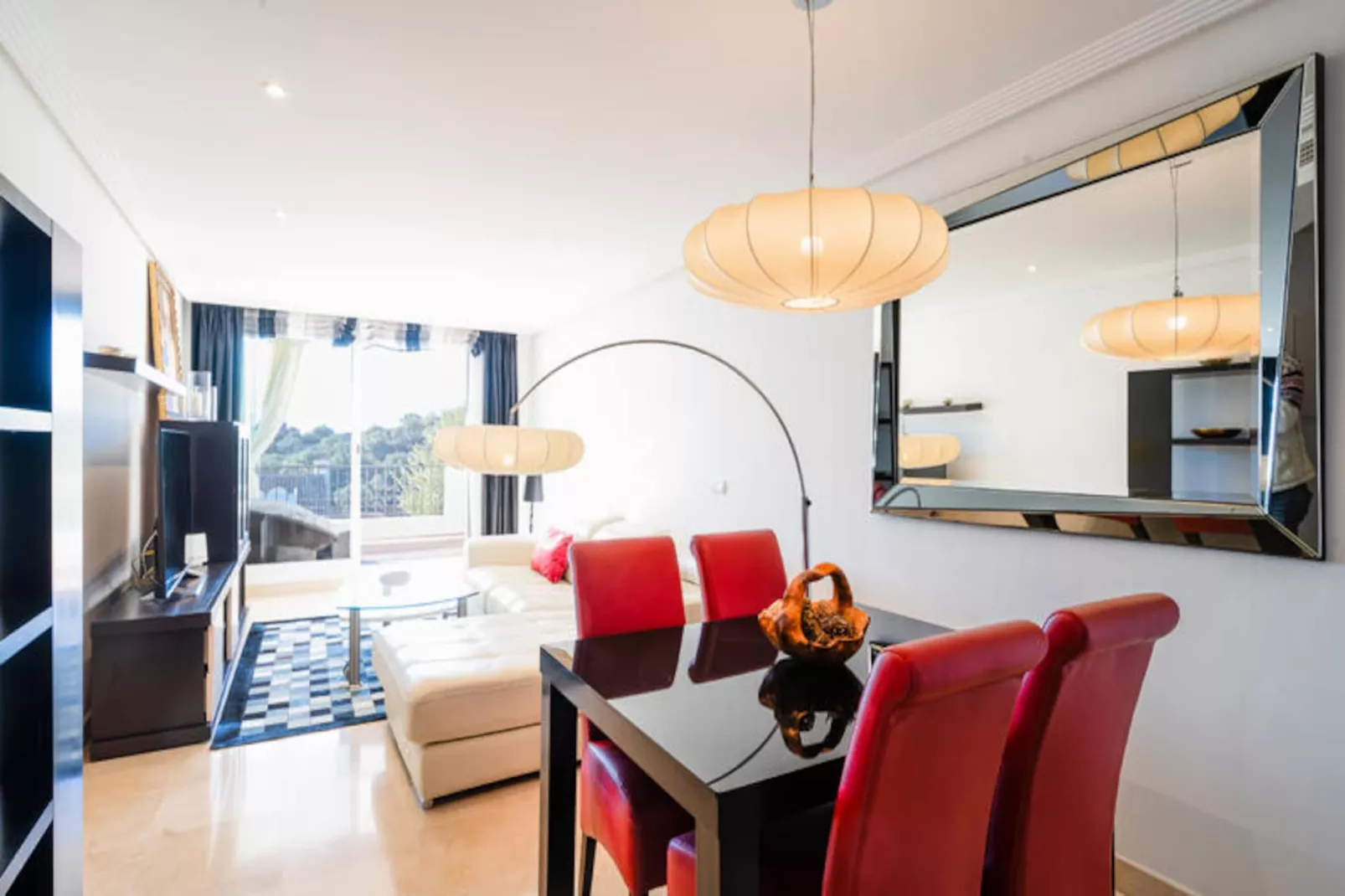 Appartements à Ojen-Image-tags.