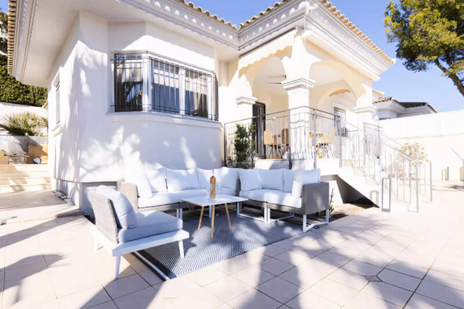 Magnifique Villa Avec Piscine Priv&eacute;e - Golf  Bonalba !-Image-tags.