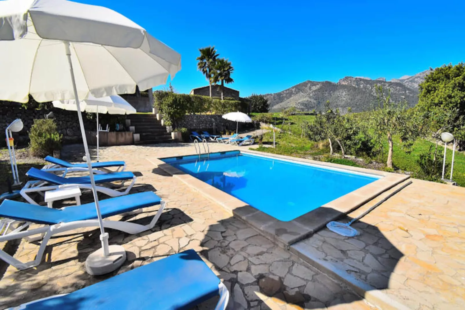 Maison à Selva-Image-tags.