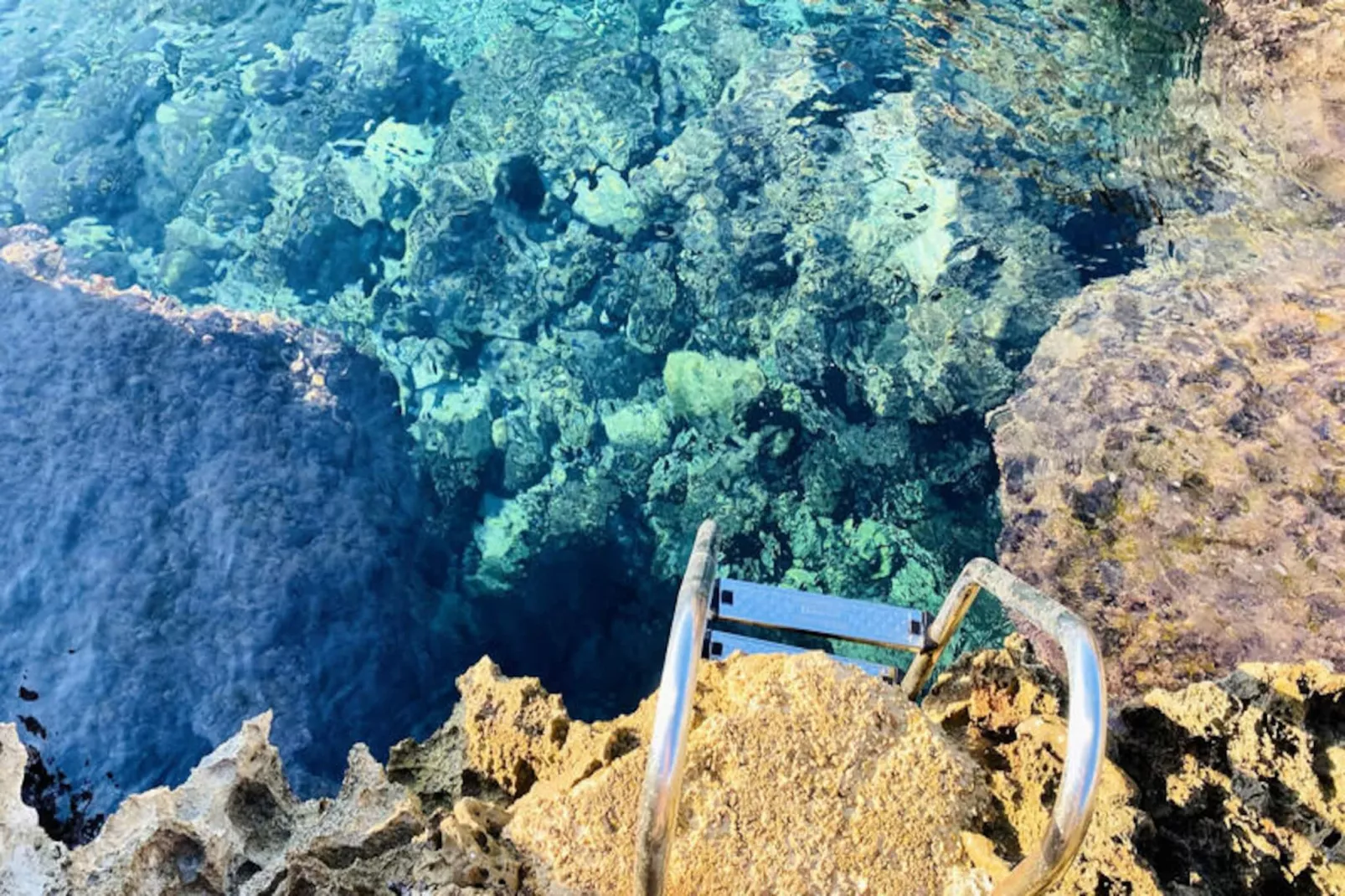 Maison à Binisafuller-Image-tags.