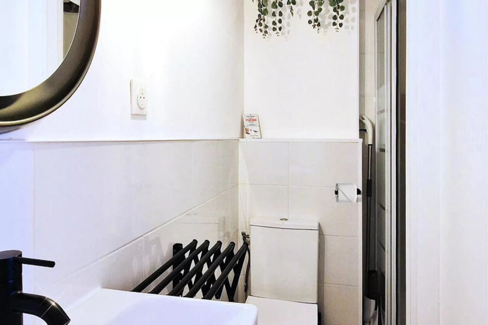 Studio à Toulouse-Badkamer