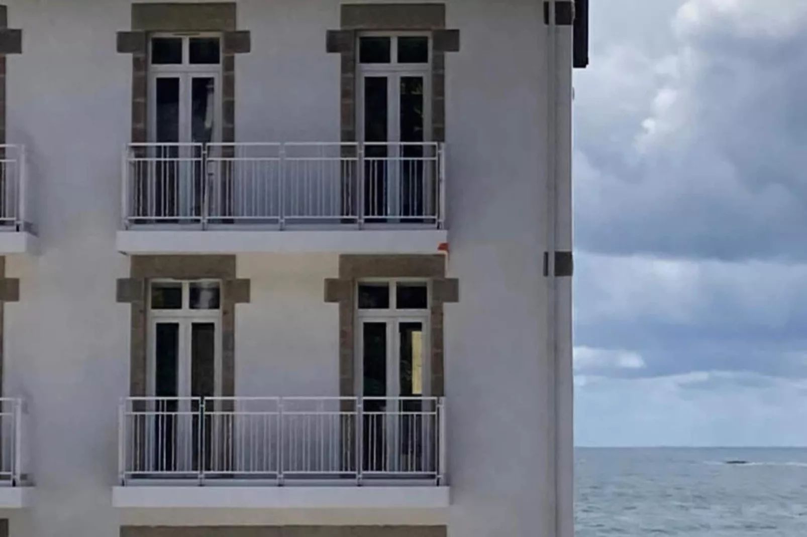 Appartements à Trebeurden-Buitenkant zomer