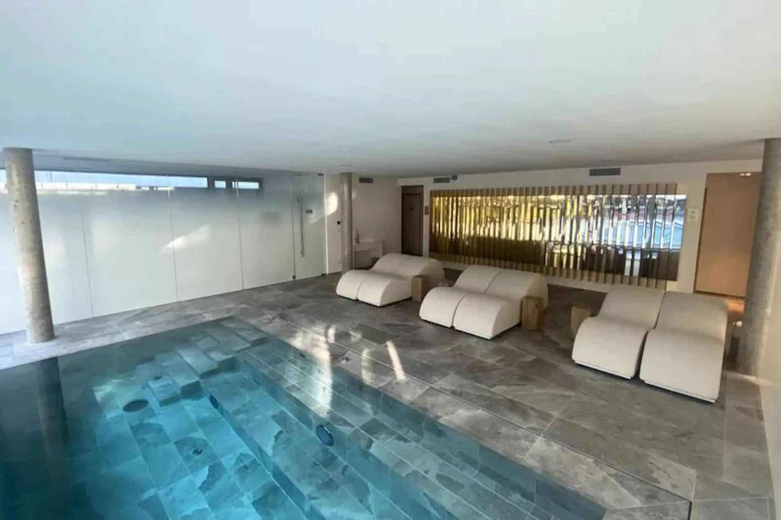 Villa Castellane ****-Image-tags.