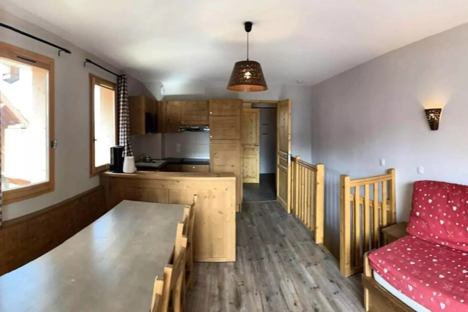 Chalet Des Rennes - Eetkamer